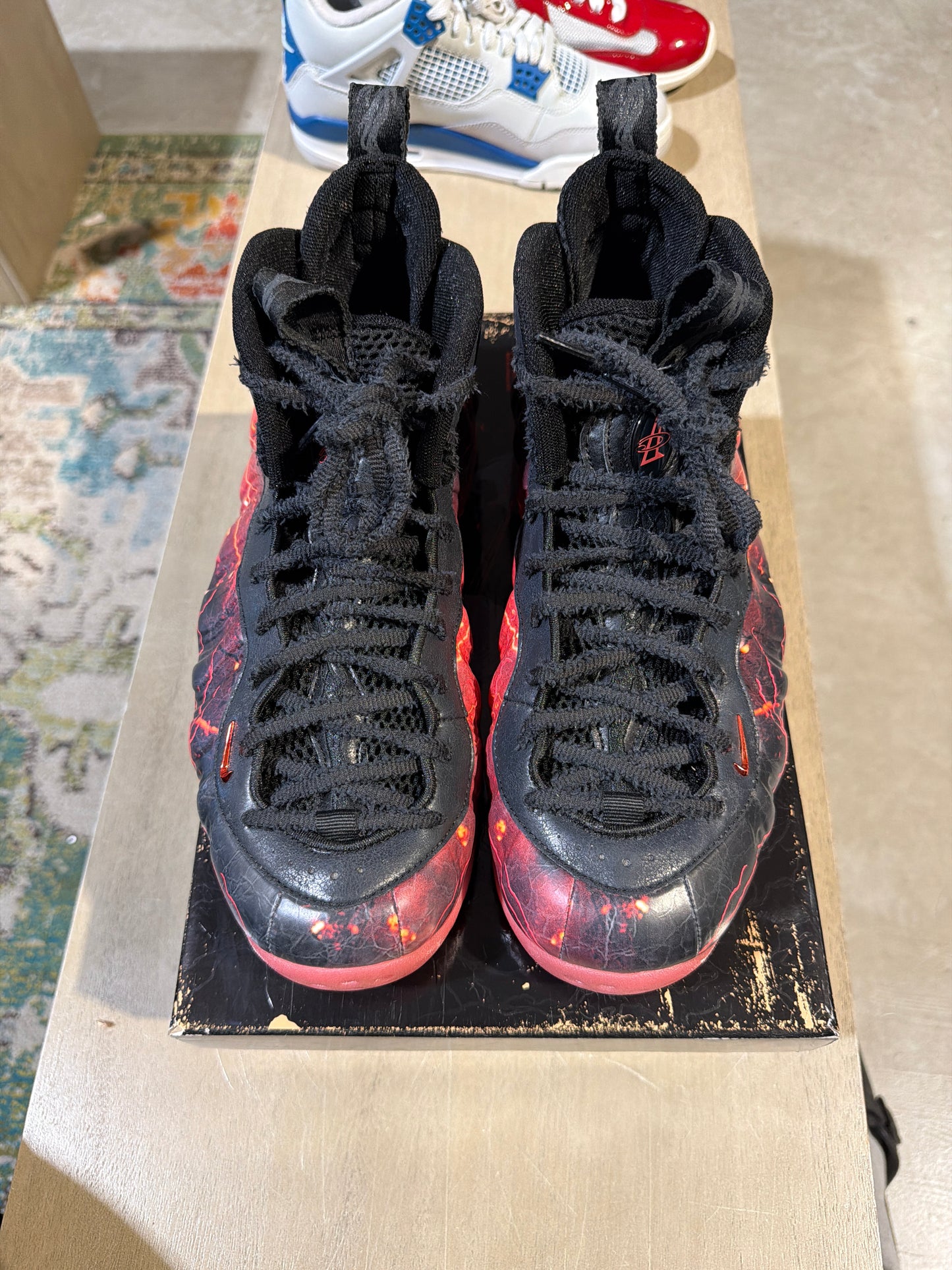 Nike Stranger Things Foamposite Used Sz 9