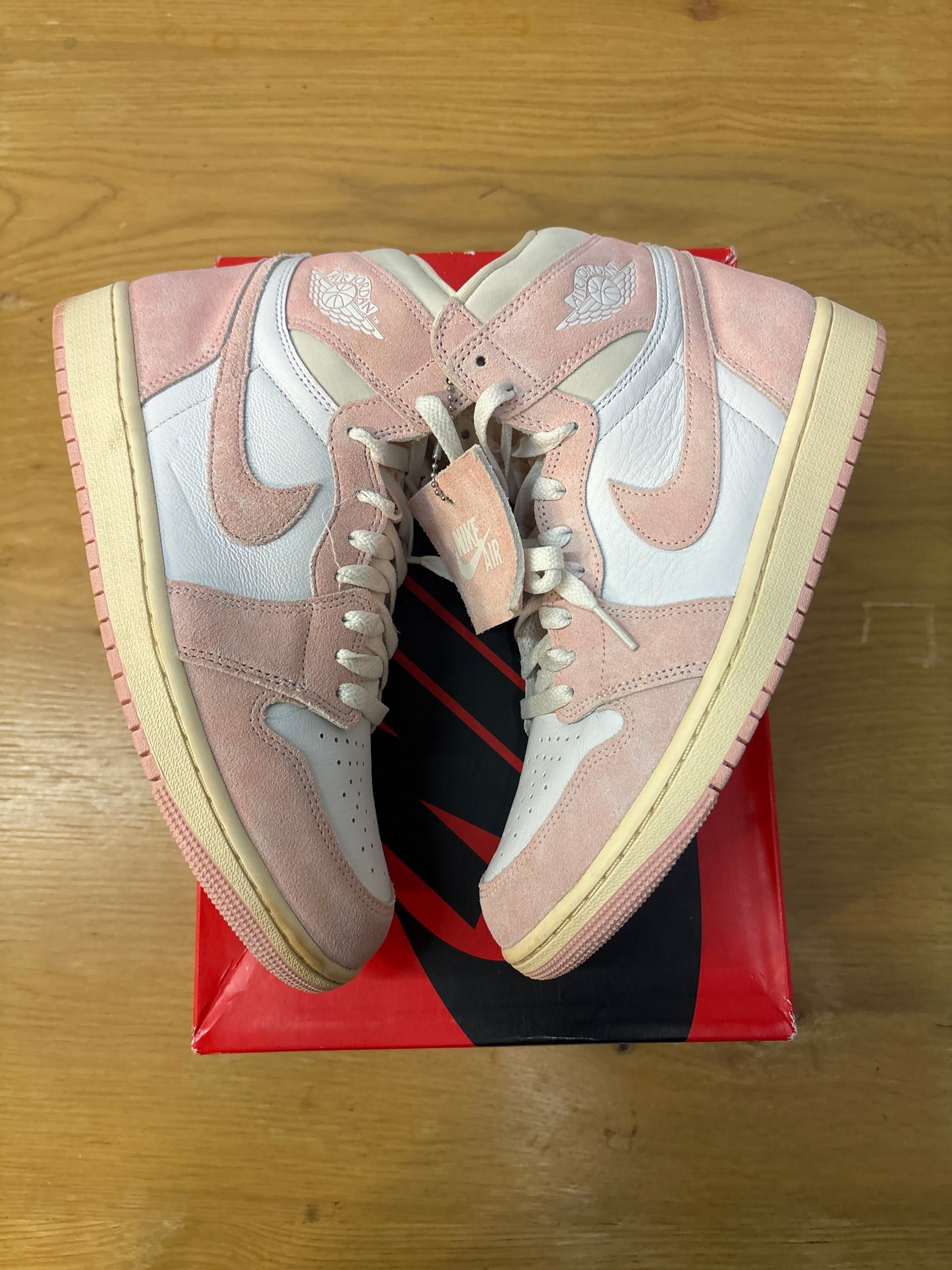 WMNS JORDAN 1 HIGH OG WASHED PINK used Sz 10.5W