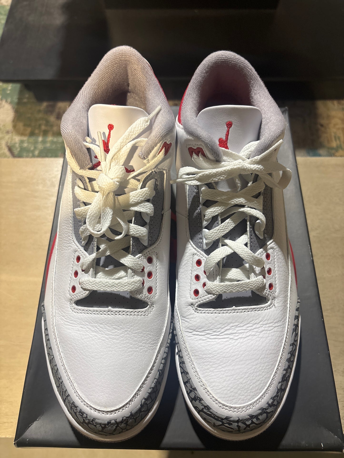 Air Jordan 3 fire red used sz 11