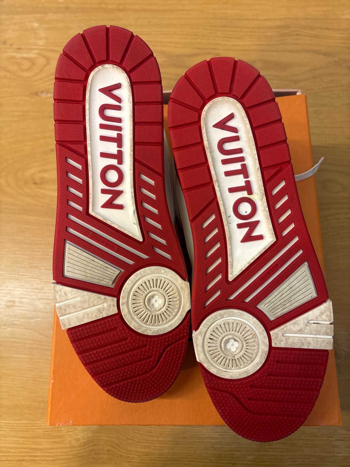 Louis Vuitton Trainer Low #54 Mini Monogram - Red Used