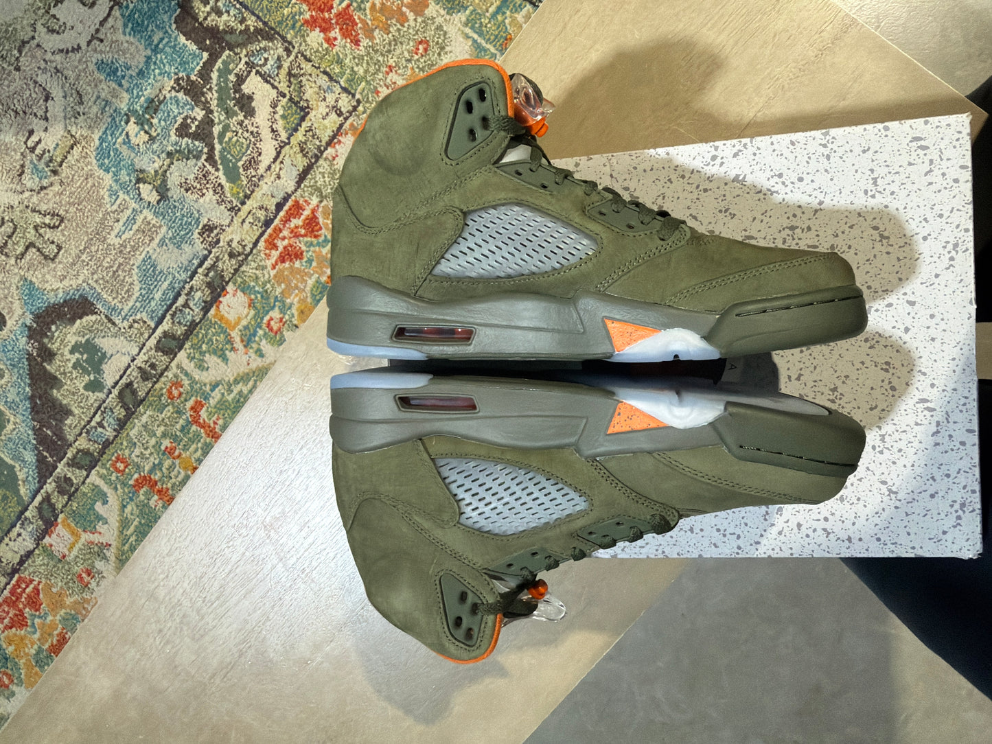 Jordan 5 Olive Used Sz 9.5 (1)