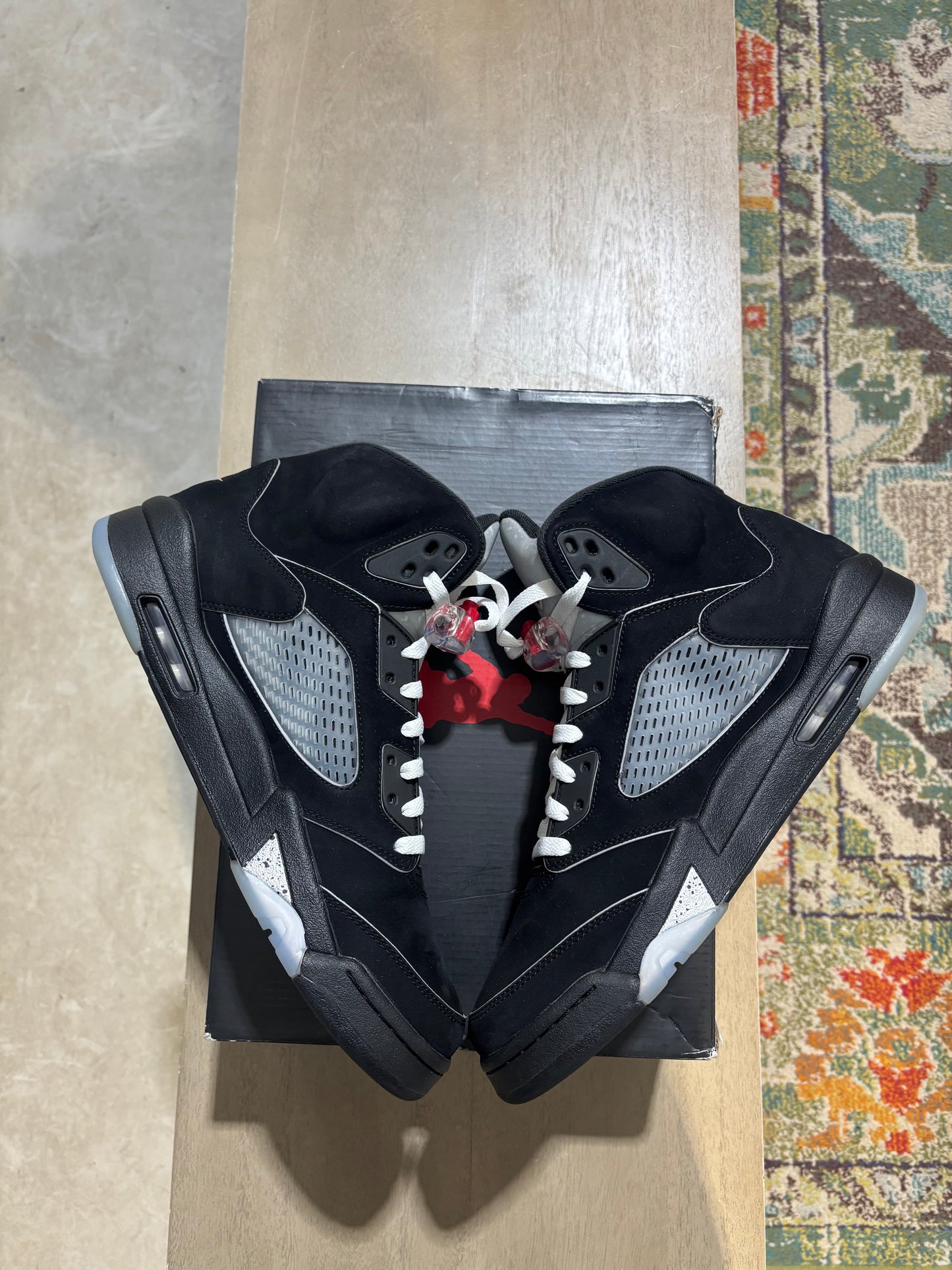 Air Jordan 5 metallic used sz 12