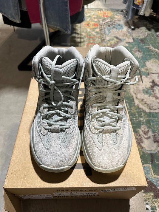 Yeezy Boot Salt Used Sz 8.5 (1)