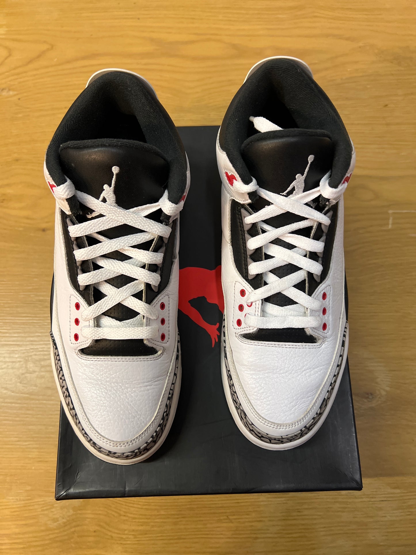 Air Jordan 3 Retro Infrared 23 sz 9