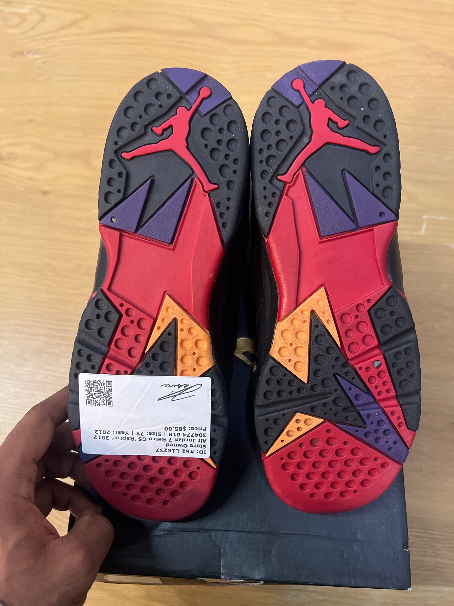 AIR JORDAN 7 RETRO GS RAPTOR 2012 USED SIZE 7Y