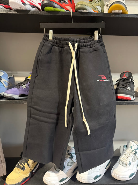 Abominable B logo Black/Red Shorts