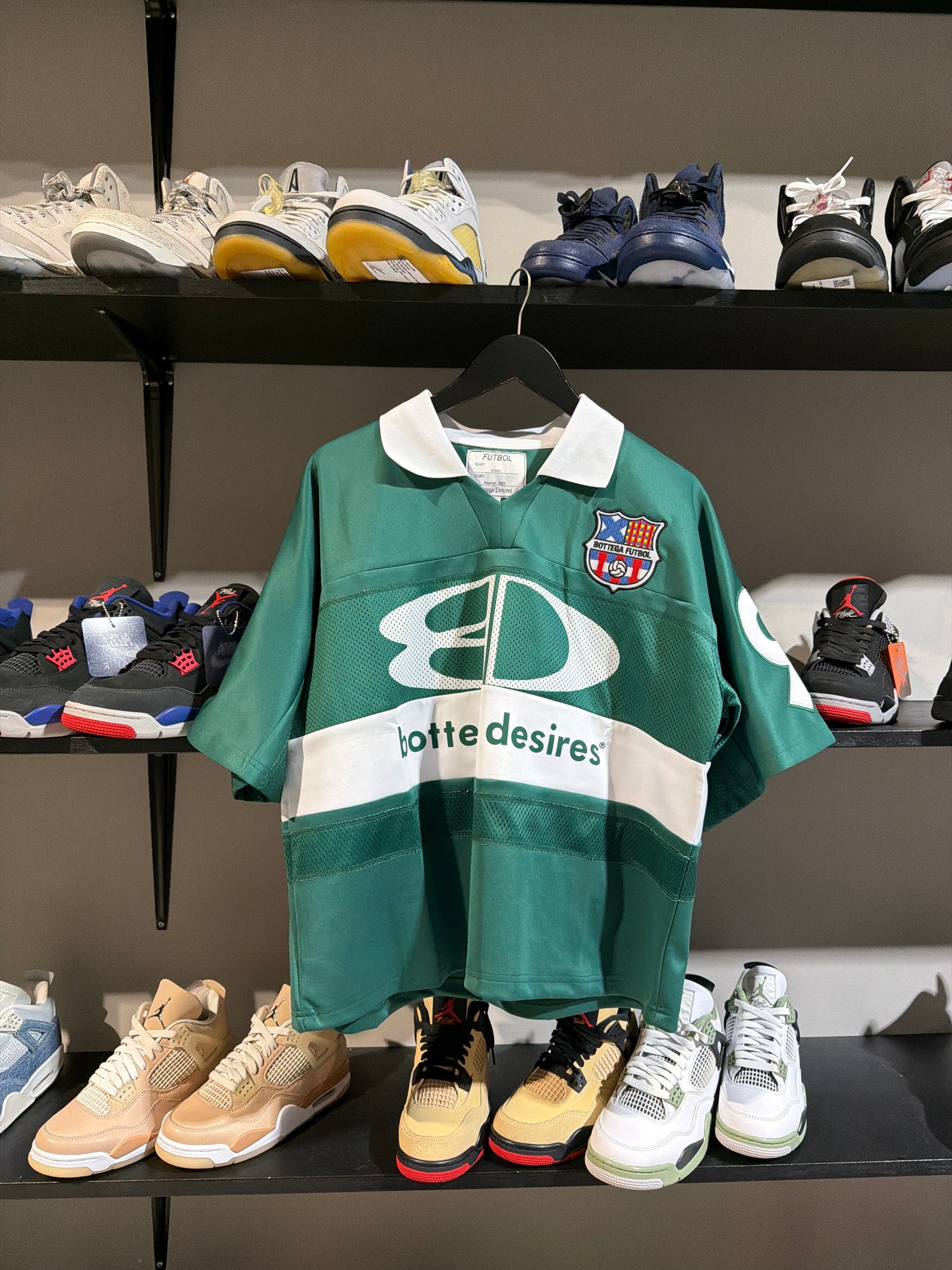 BOTTEGA DESIRES FUTBOL JERSEY GREEN