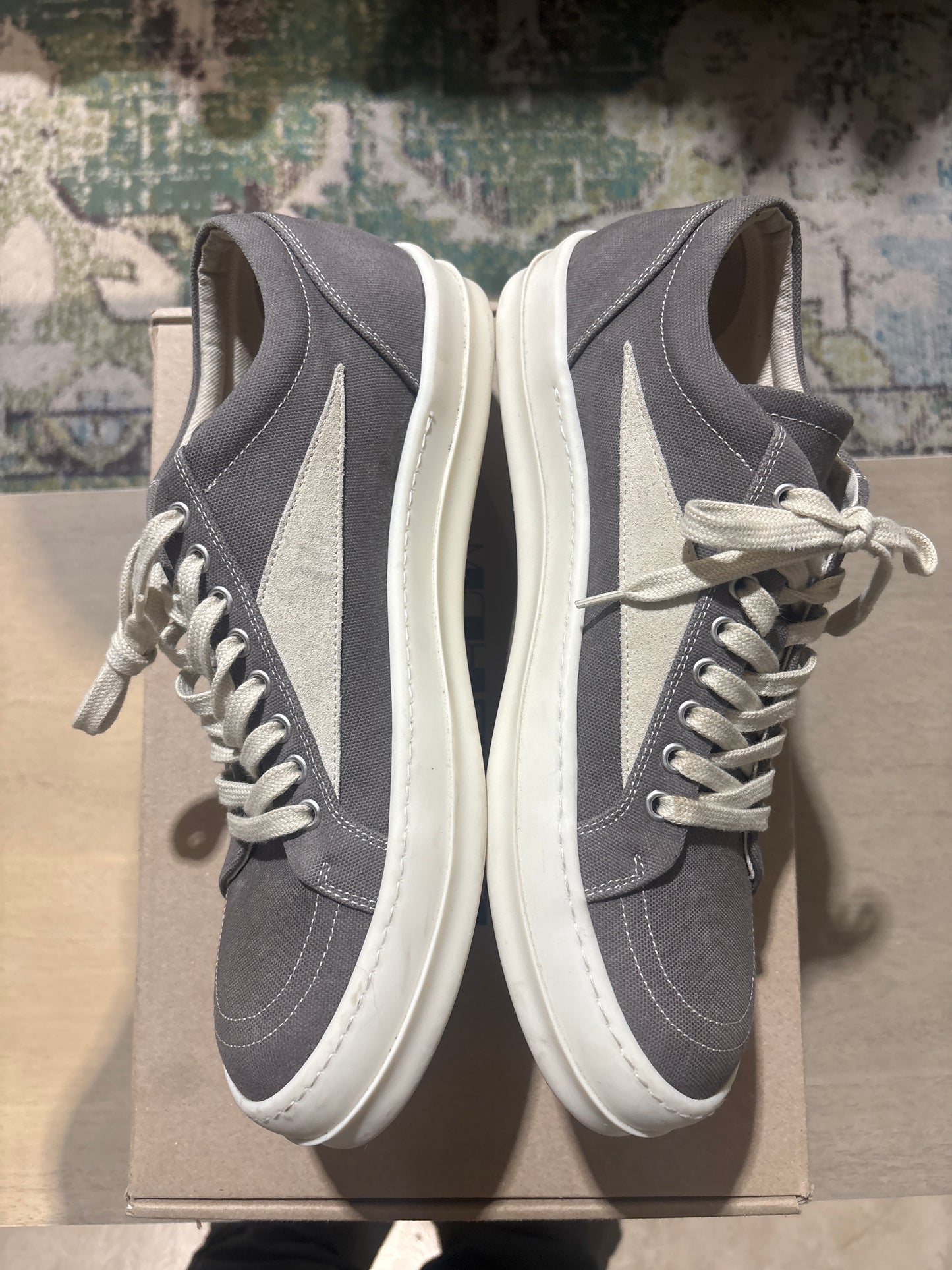 Rick owens vintage sneaker dust milk used sz 11