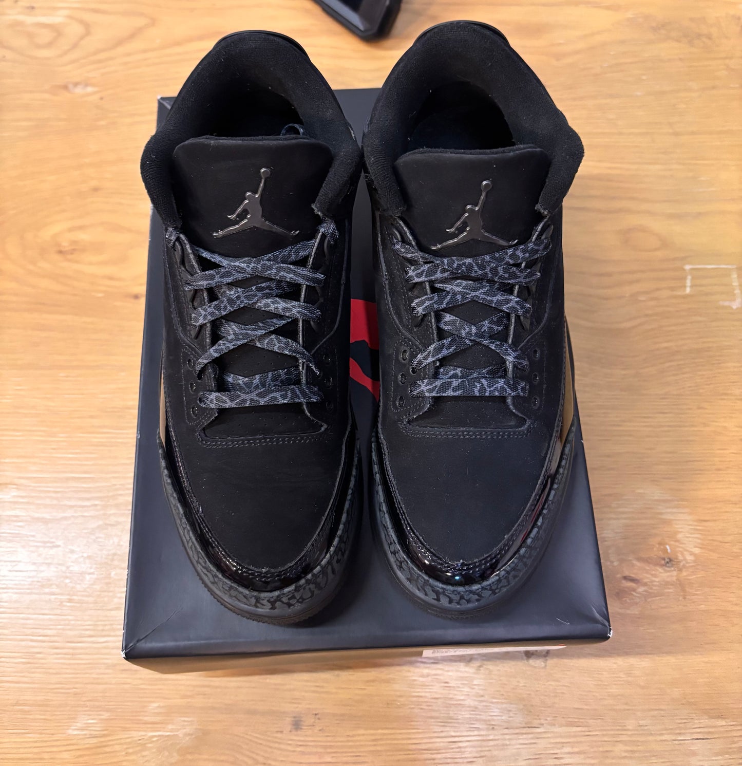 JORDAN 3 BLACK CAT 2025 Used Sz 9.5