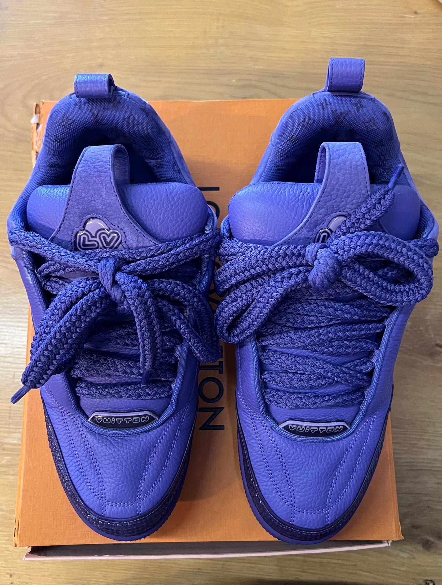 LV SKate Sneaker Purple/Purple Used
