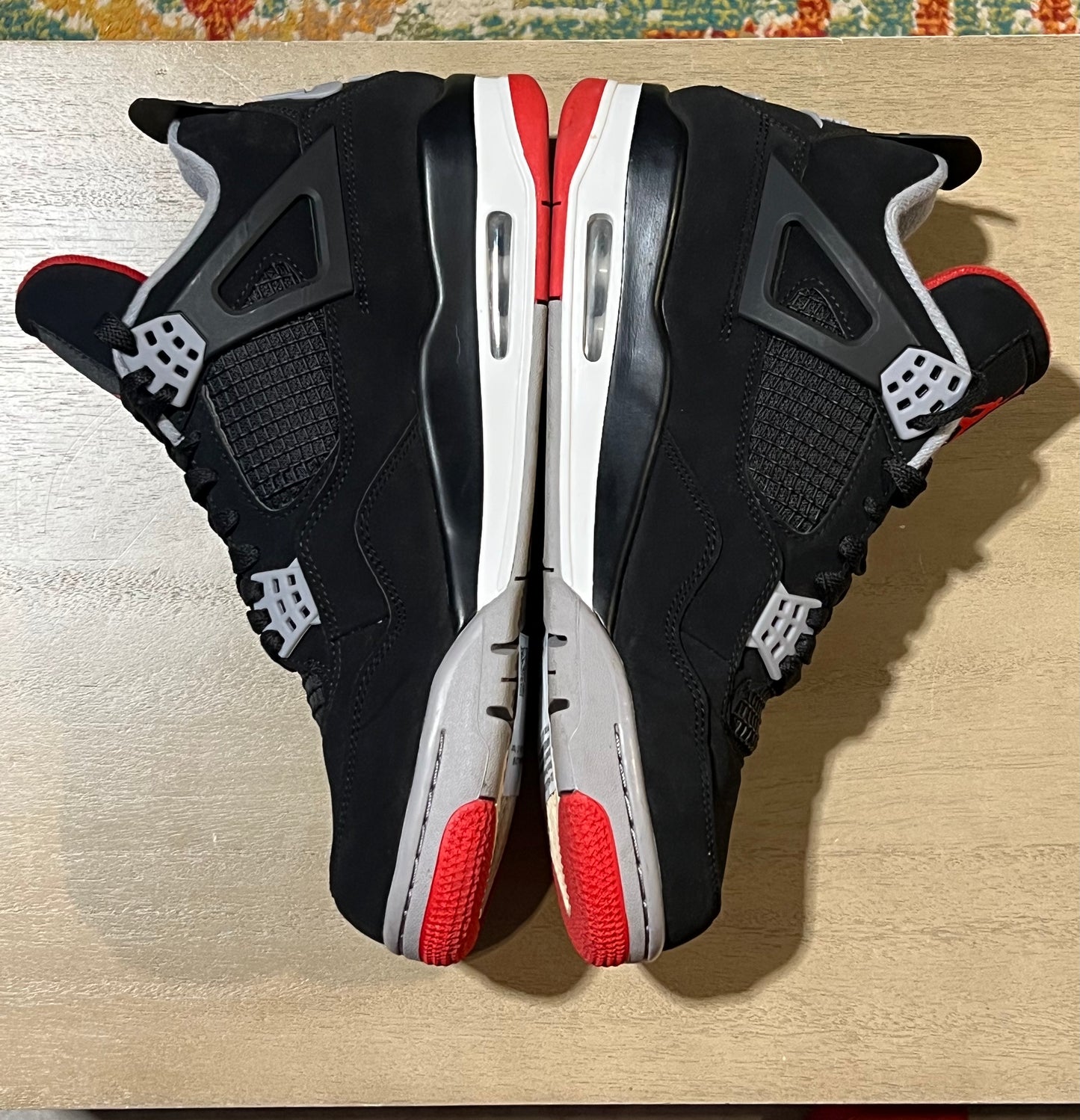 Jordan 4 bred 2019 used sz 10 NB