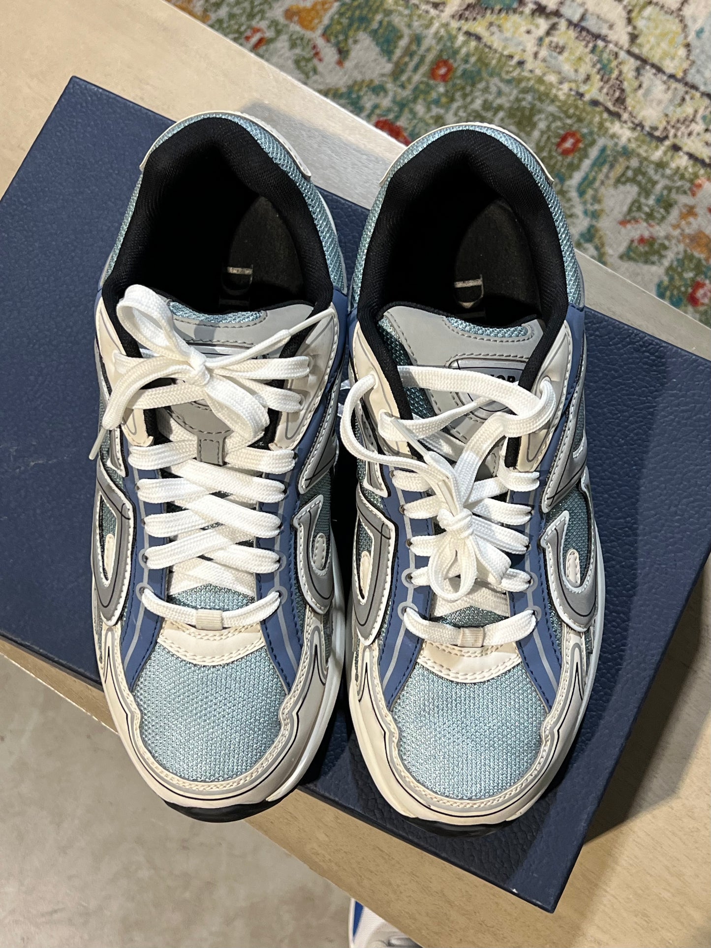Dior B30 Blue/White used sz 10