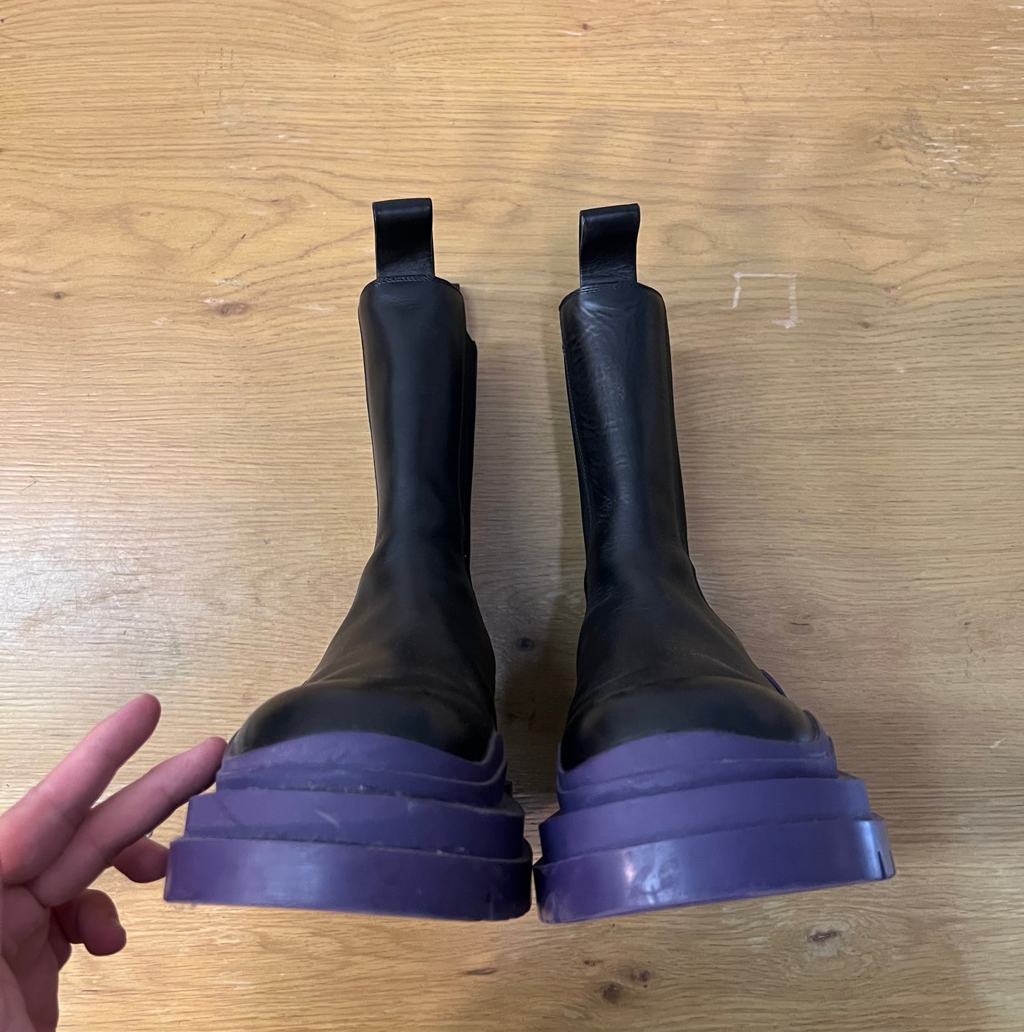 bottega purple and black boot Used Sz 8 NB