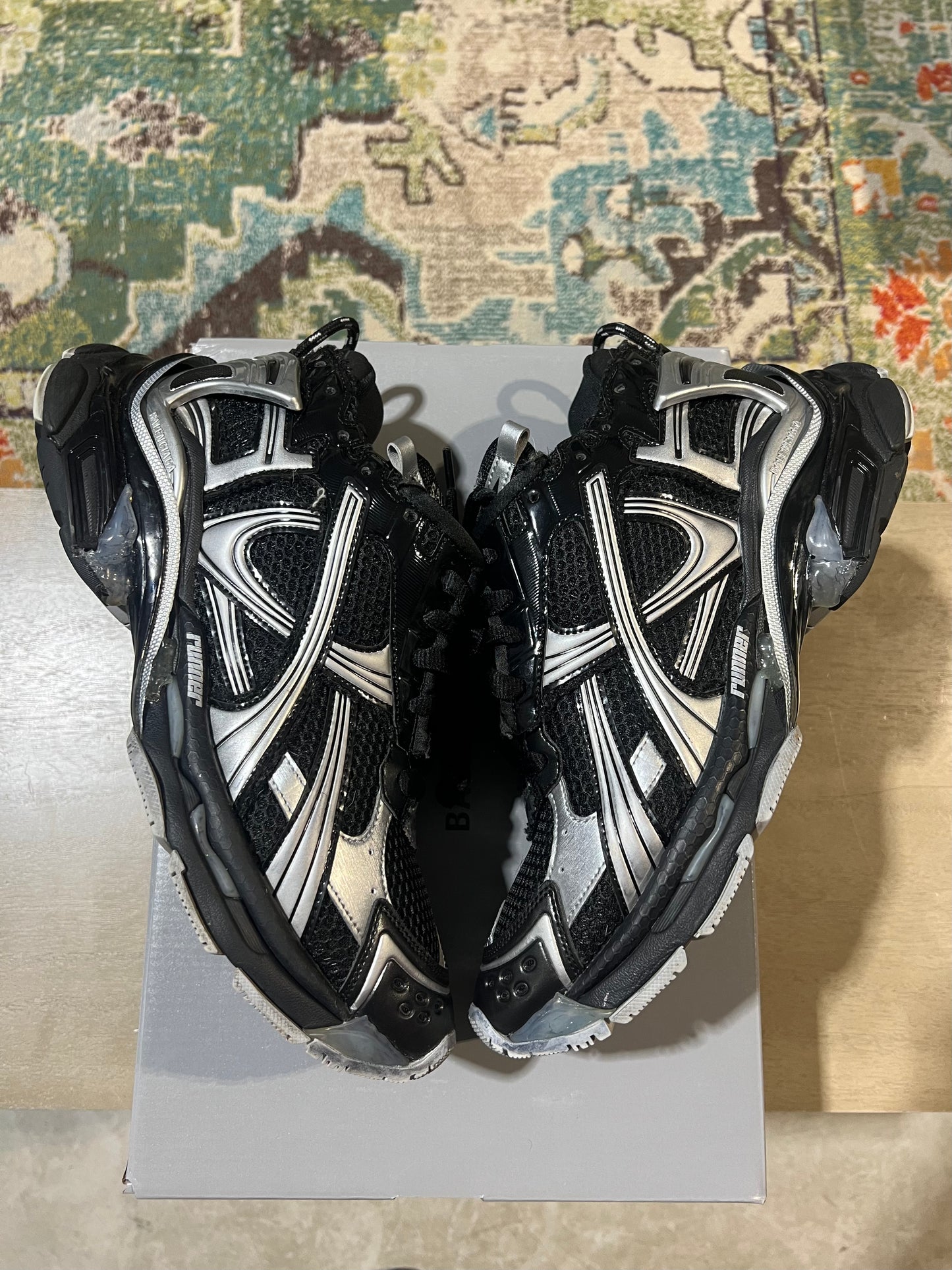 Balenciaga Runner Black/Silver Used Sz 11