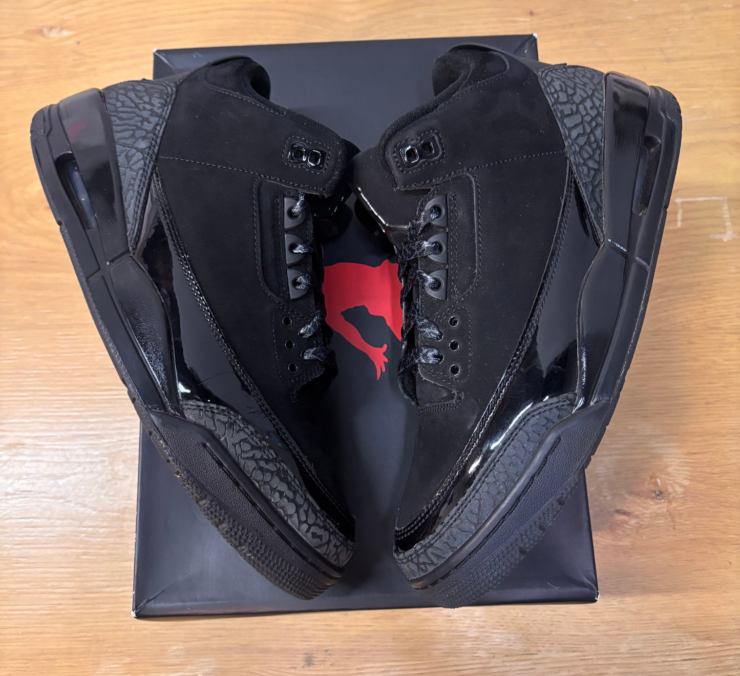 JORDAN 3 BLACK CAT 2025 Used Sz 9.5