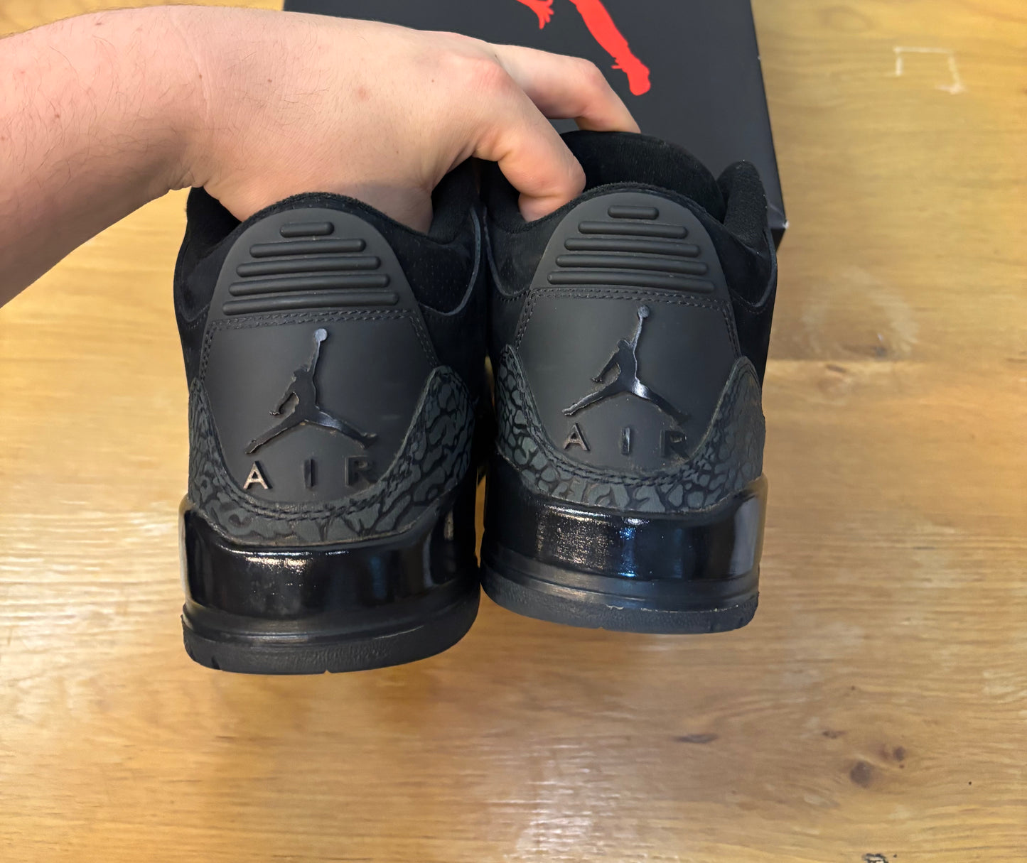 JORDAN 3 BLACK CAT 2025 Used Sz 9.5