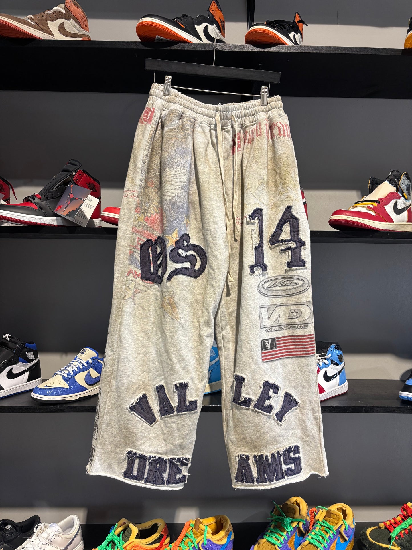 Vale Sweats Grey