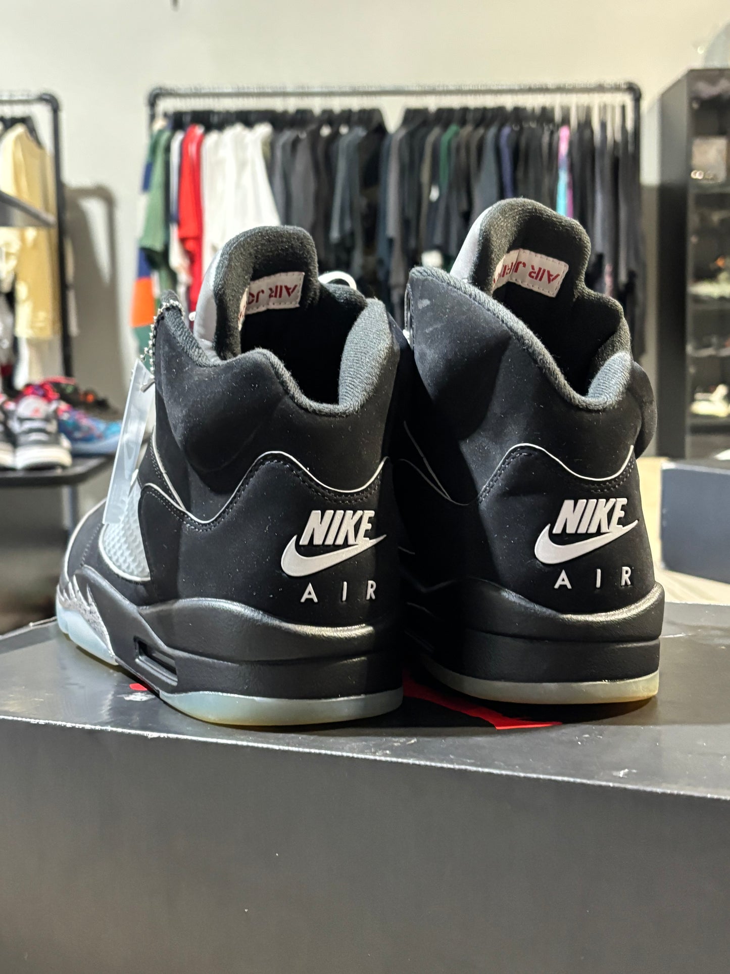 Black Metallic 5 SZ 12.5 Used