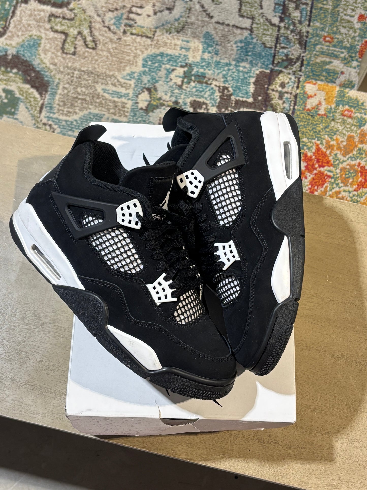 Jordan 4 White Thunder Used 9