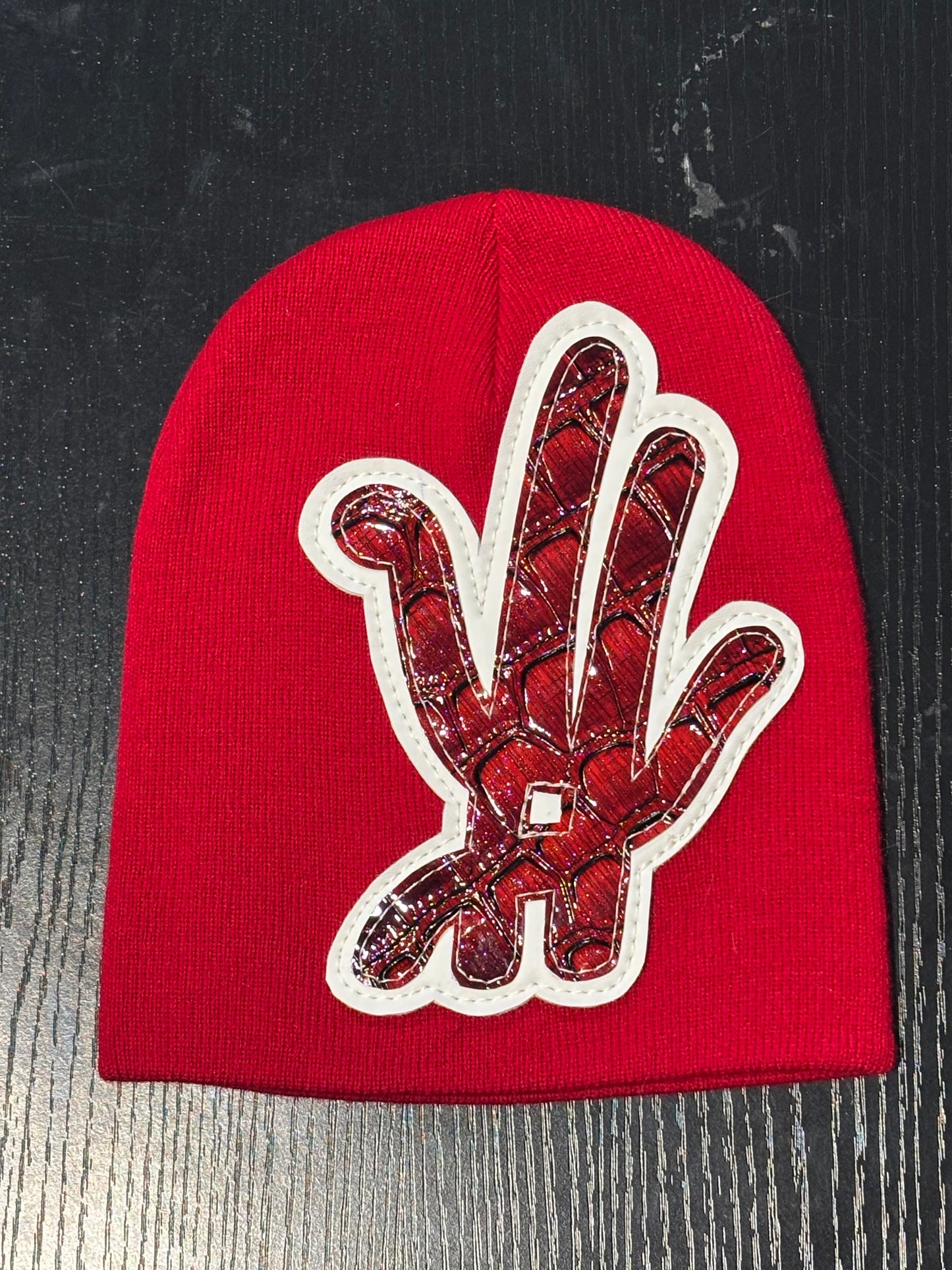 YKWYK BEANIE RED CROC REGULAR
