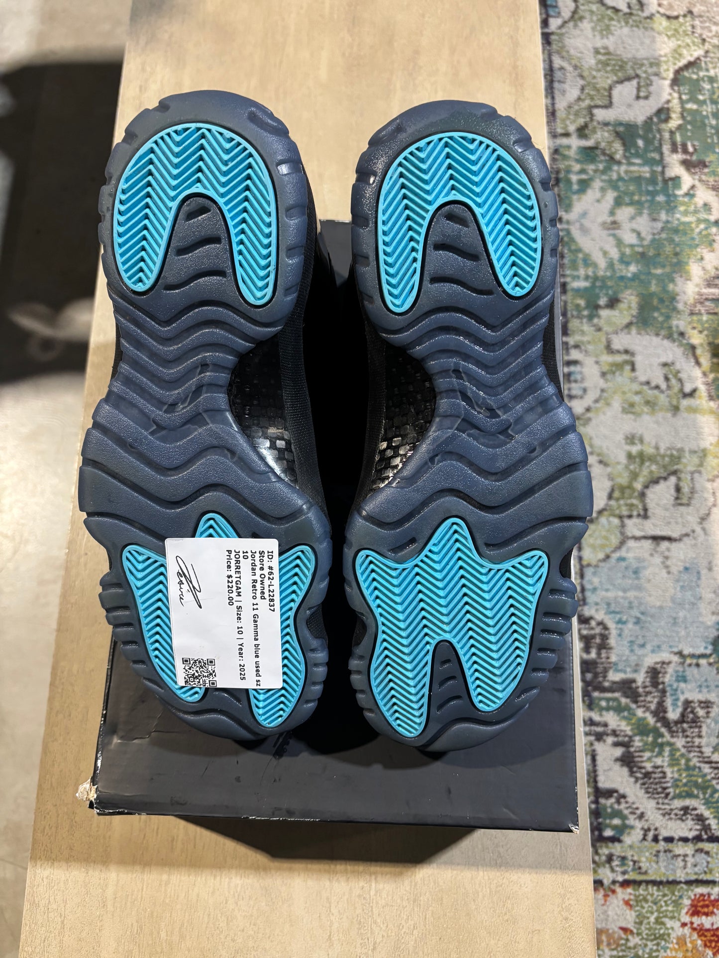 Jordan Retro 11 Gamma blue used sz 10