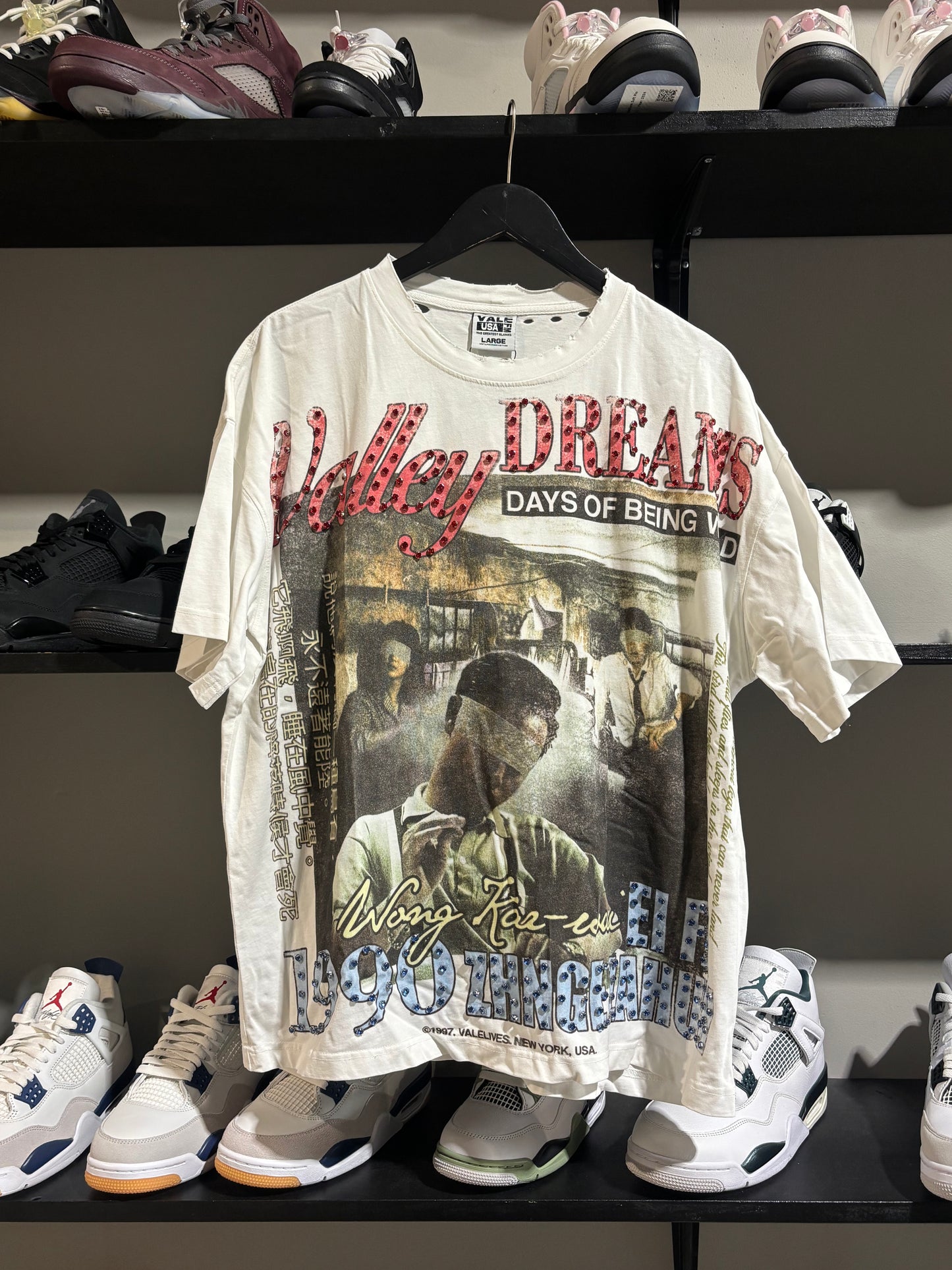 Vale Red and White Blind Fold Tee
