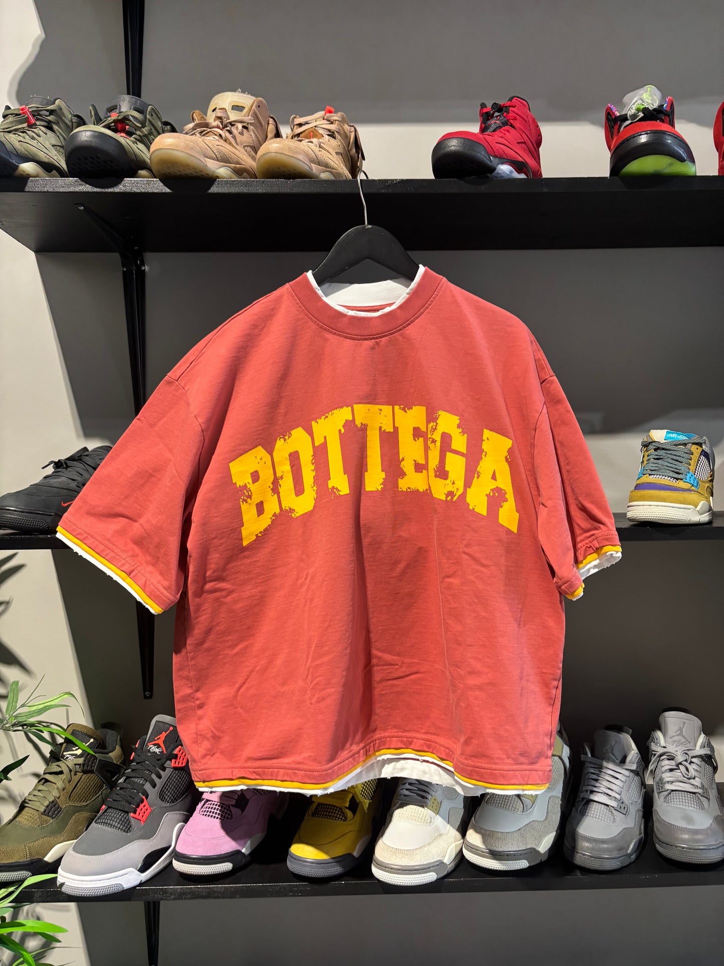 Bottega Desires Red/Yellow Tee