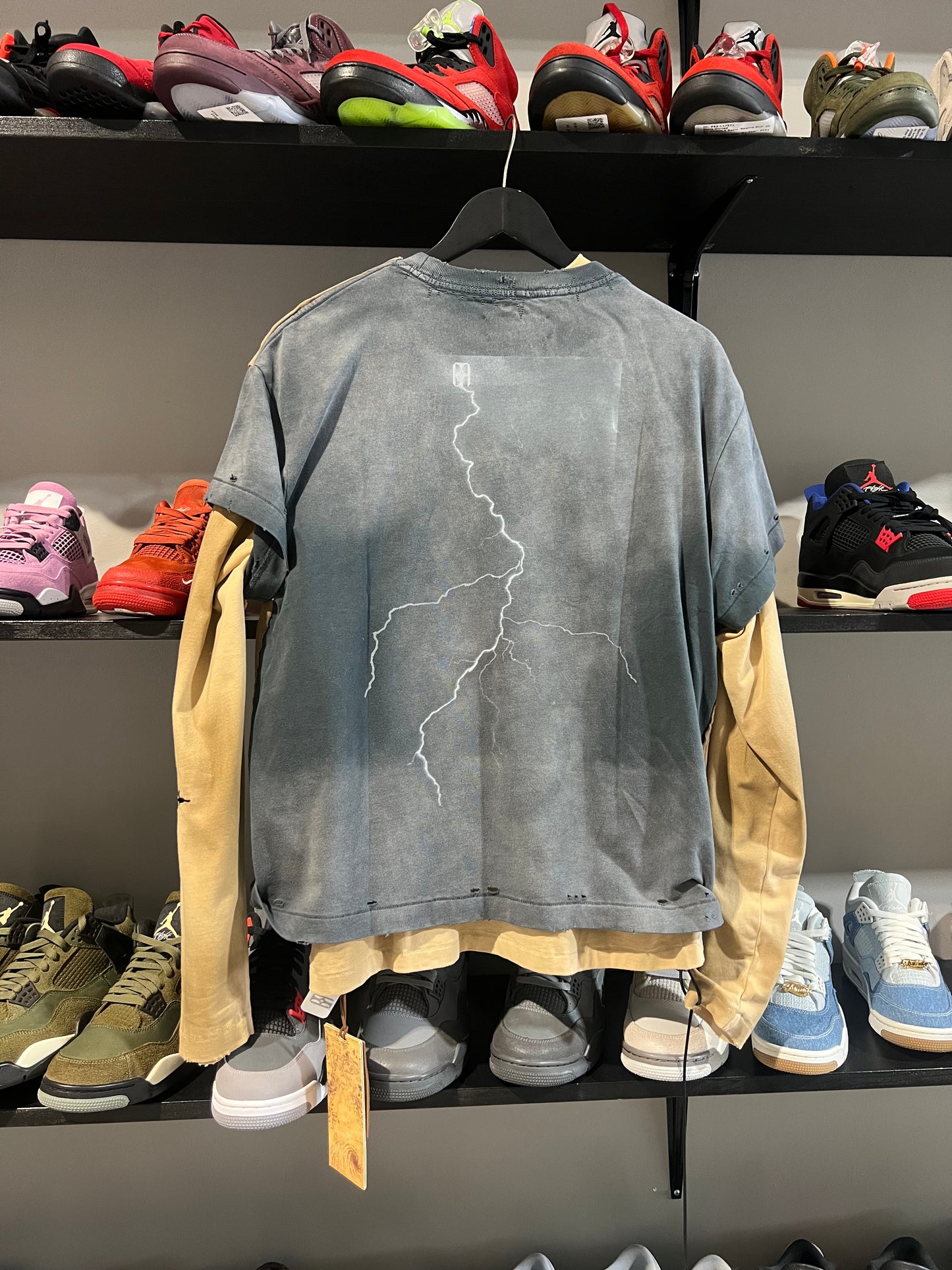 birth of a royal child distressed shortsleeve