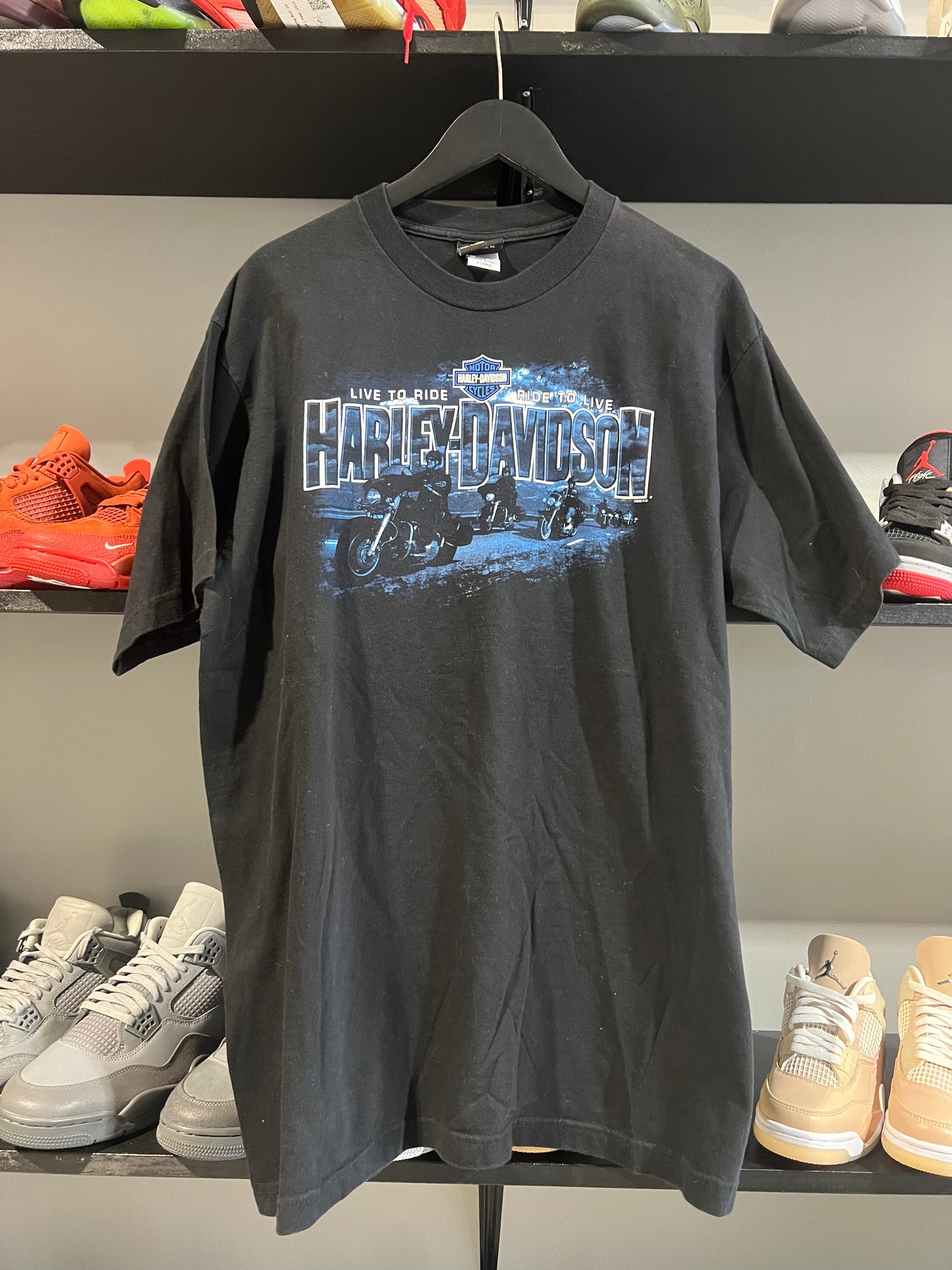 Vintage 08 Harley tee live to ride
