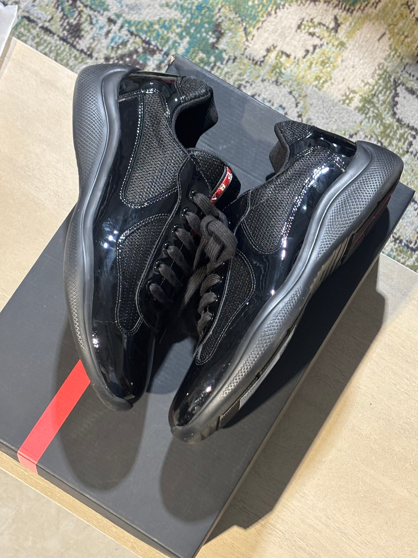 Alll Black Prada Cups Used sz 8.5