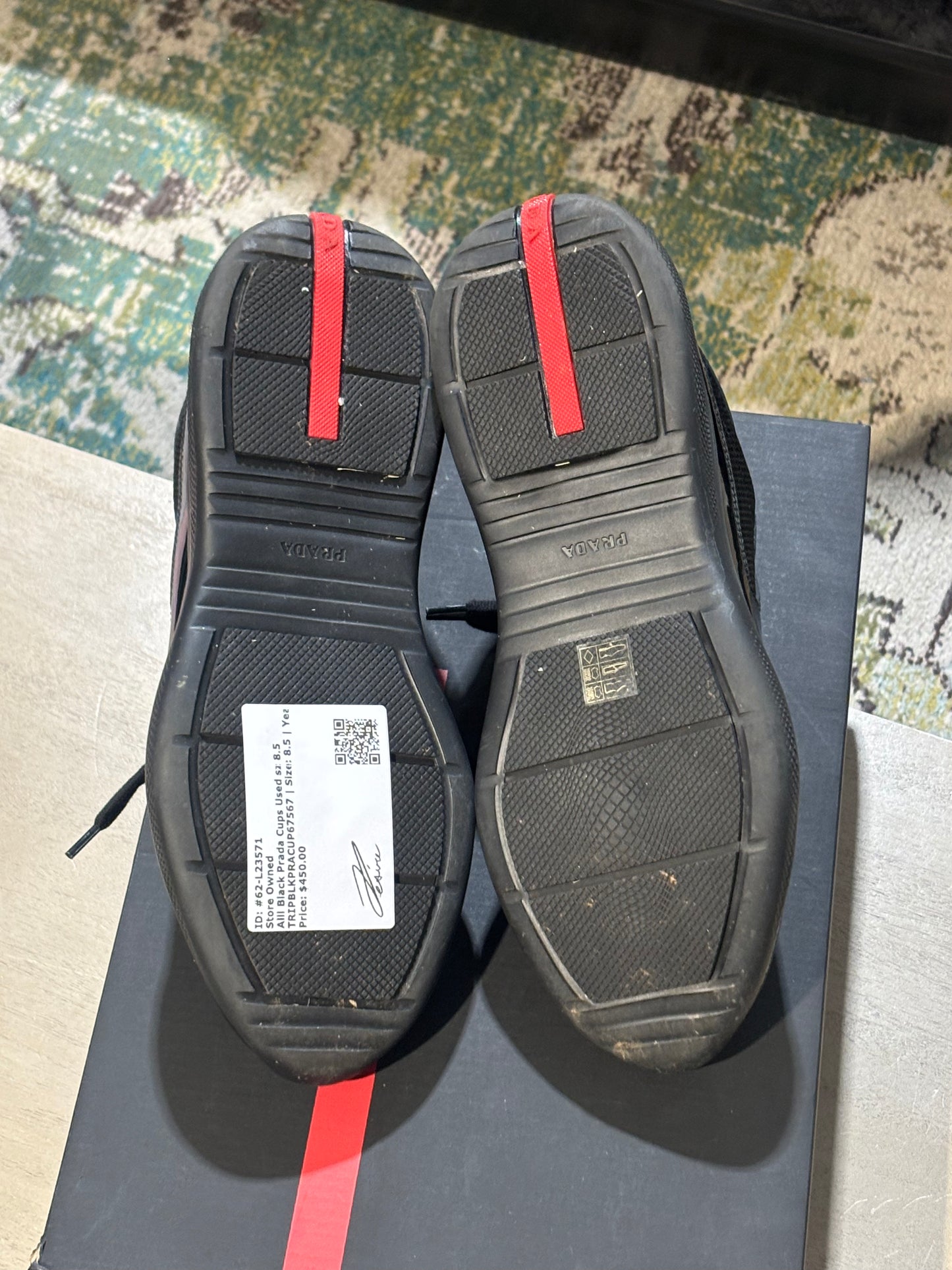 Alll Black Prada Cups Used sz 8.5