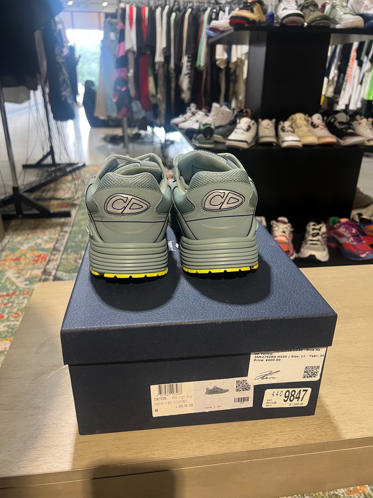 Dior B30 Reflective CD30 - Blue Neon Yellow Used