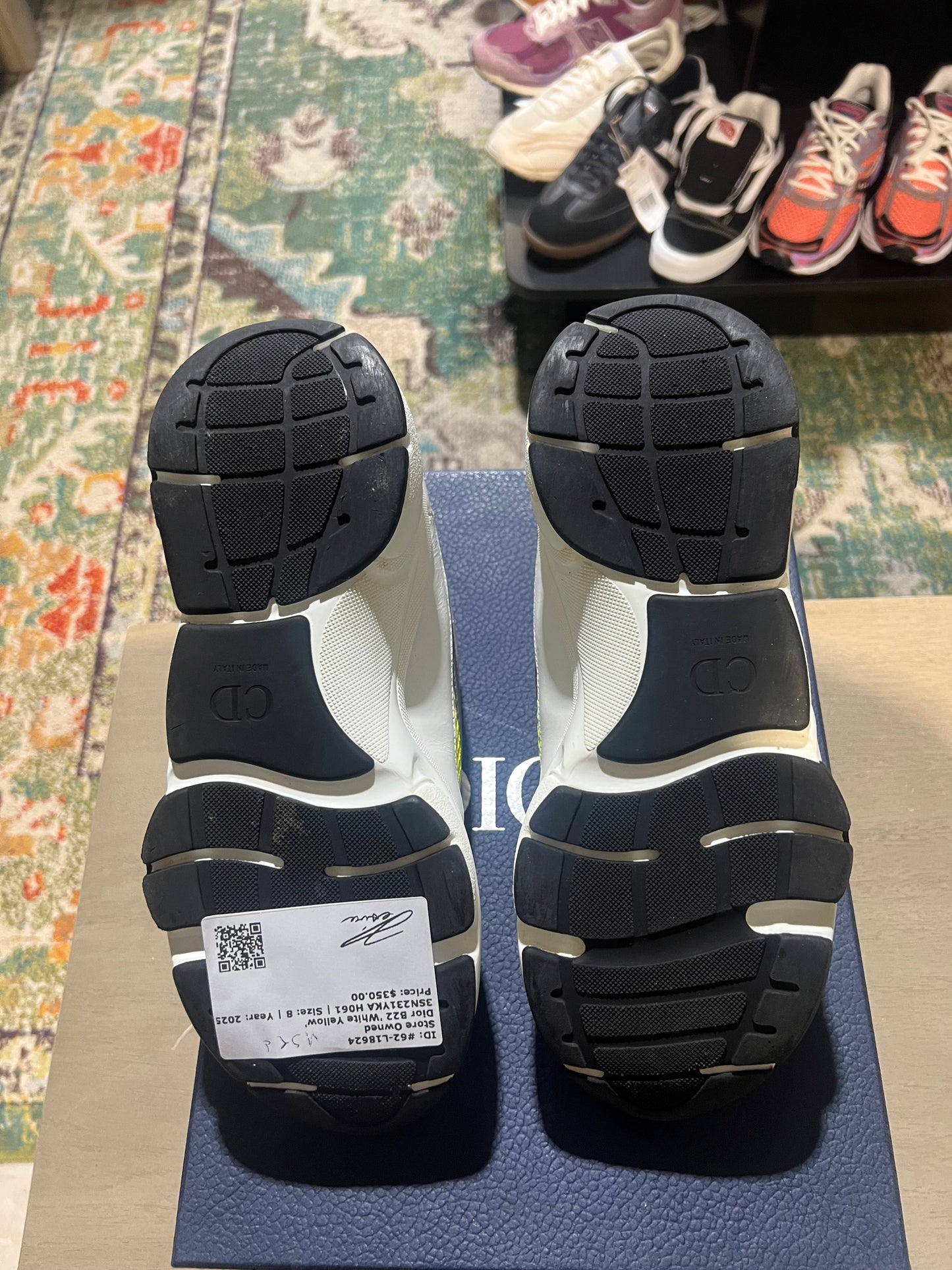 Dior B22 White Yellow Used