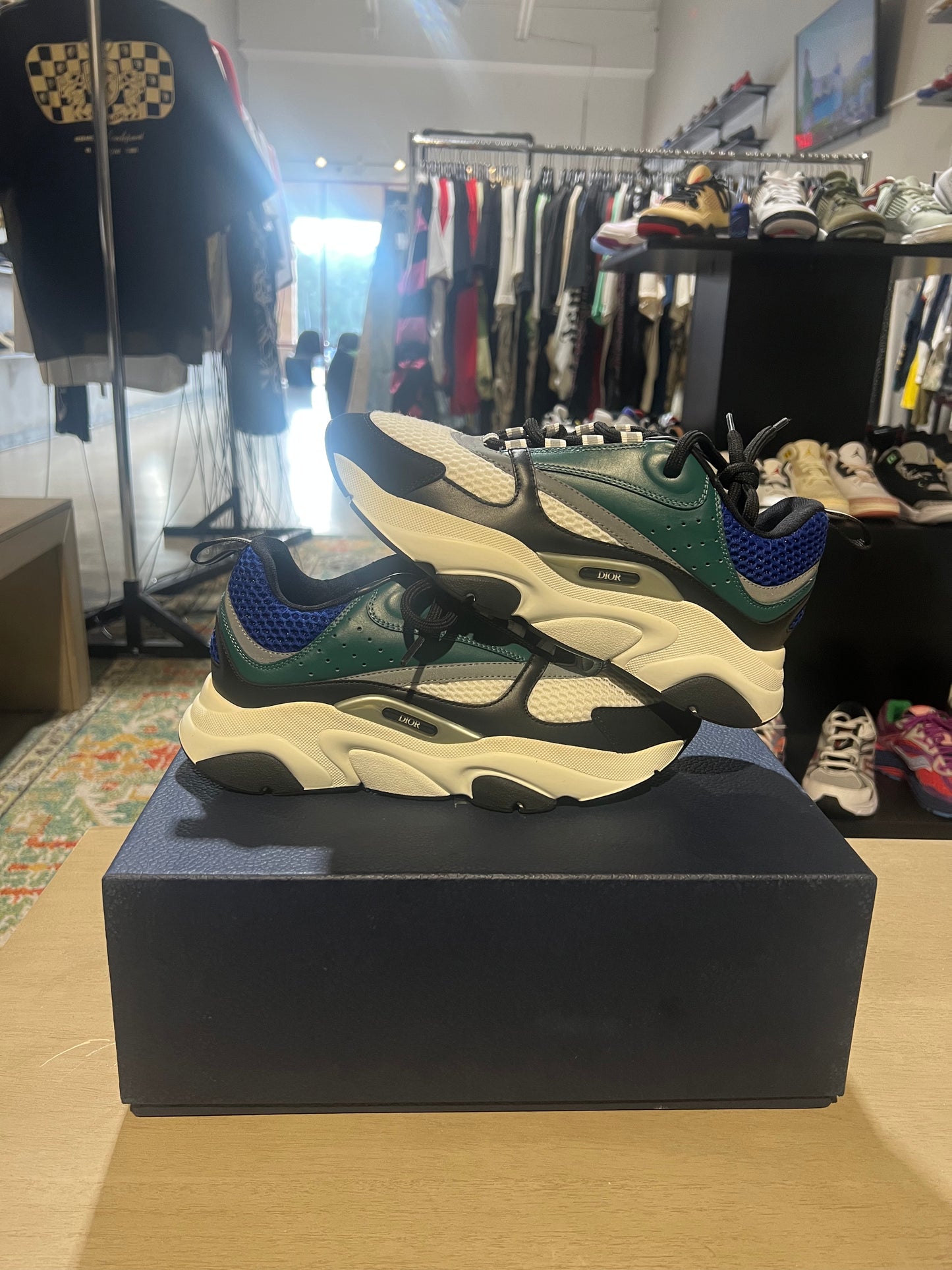 dior b22 white deep green used 1