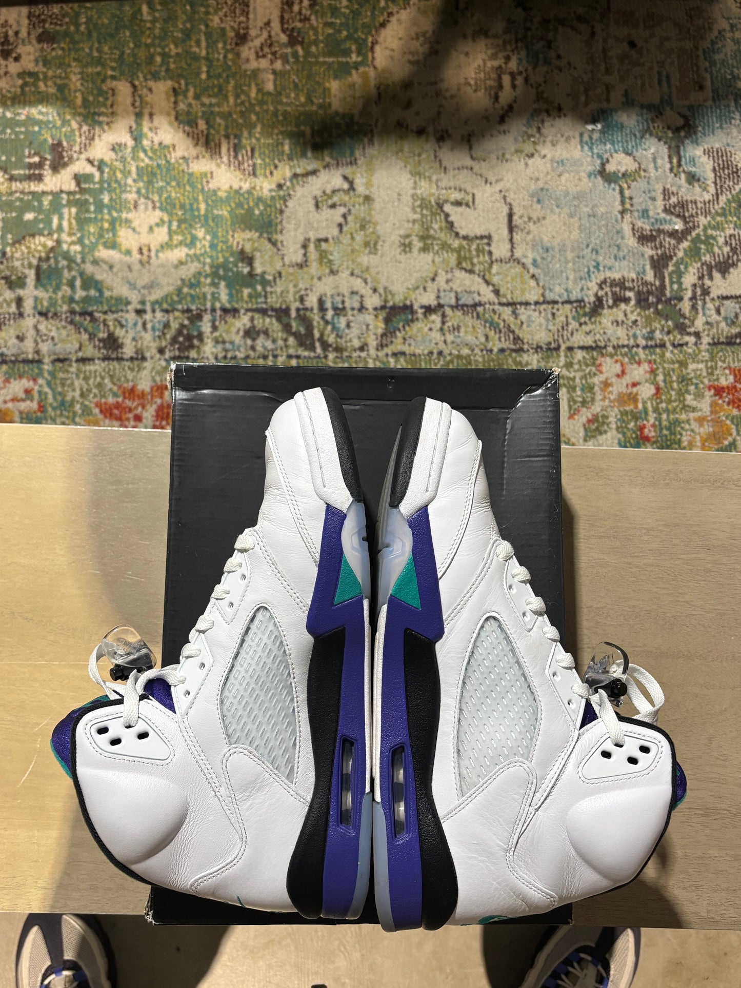 Air Jordan 5 Grape used sz 12