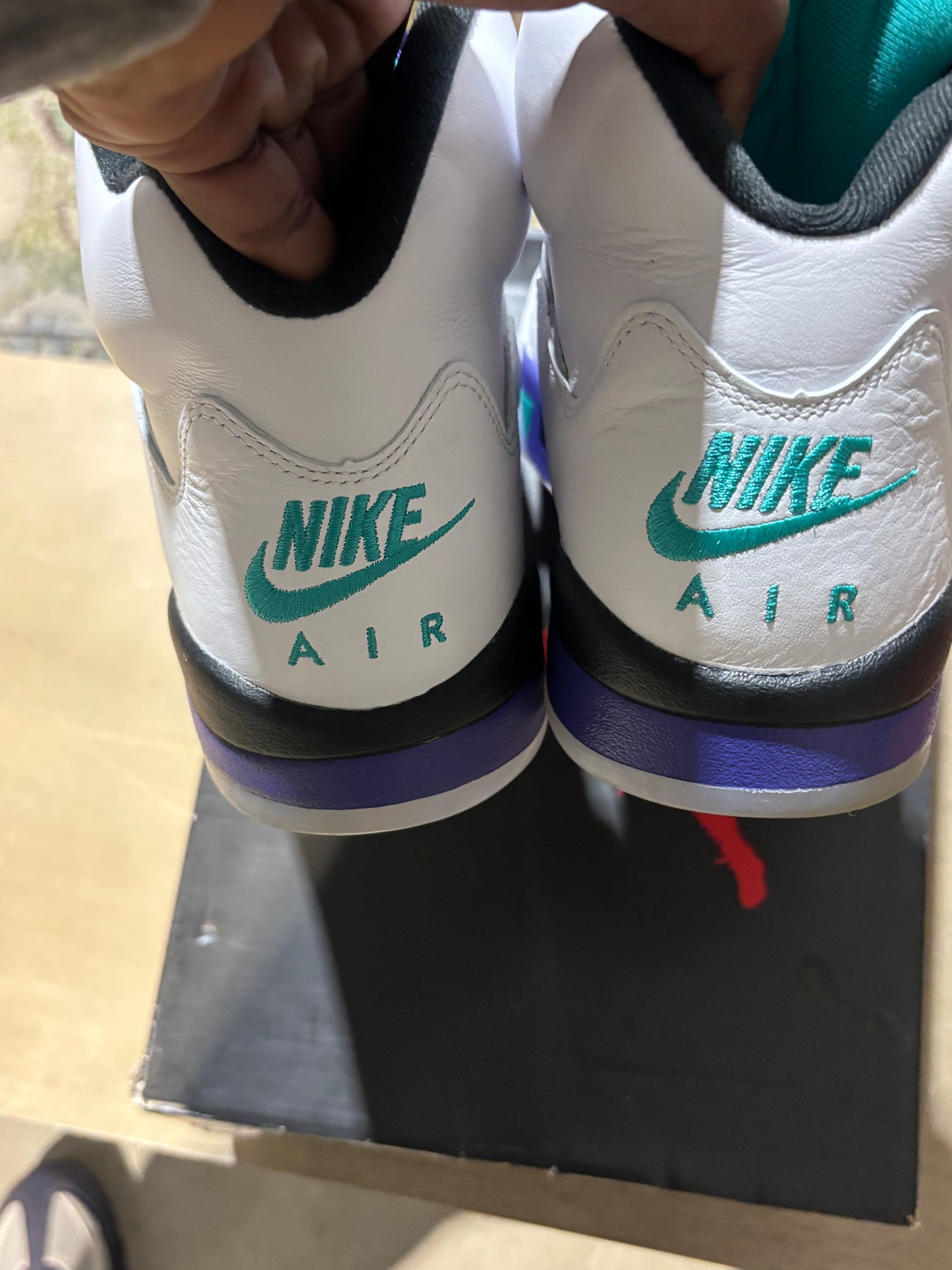 Air Jordan 5 Grape used sz 12
