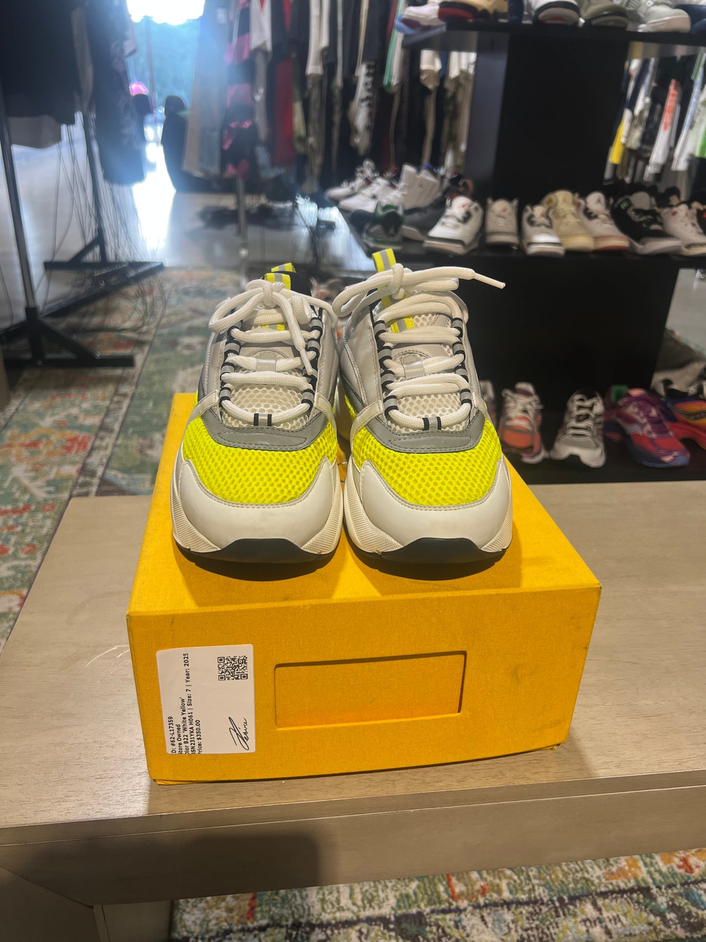 dior b22 white yellow used 1