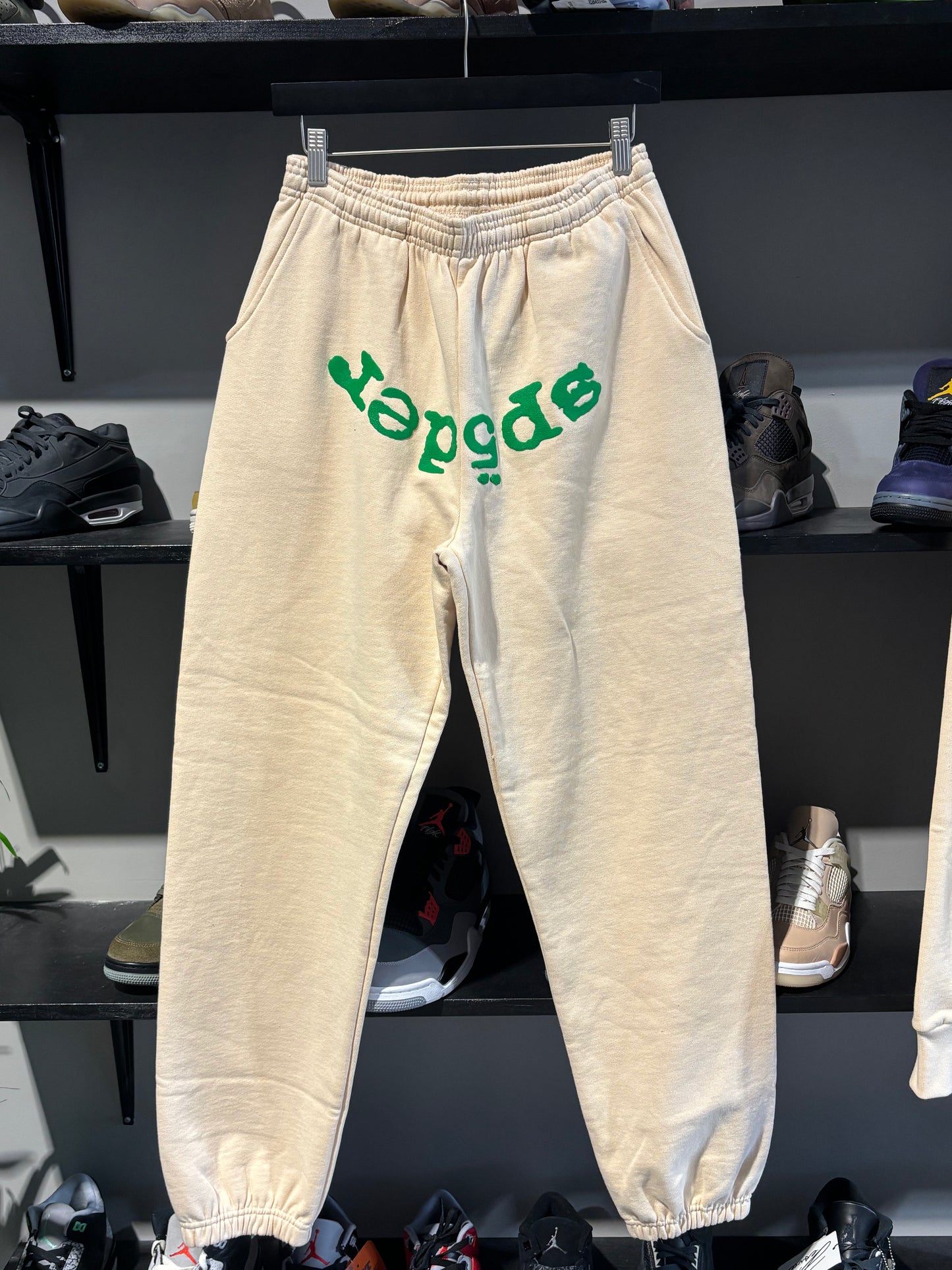 Sp5der Sweatpants Cream/Green