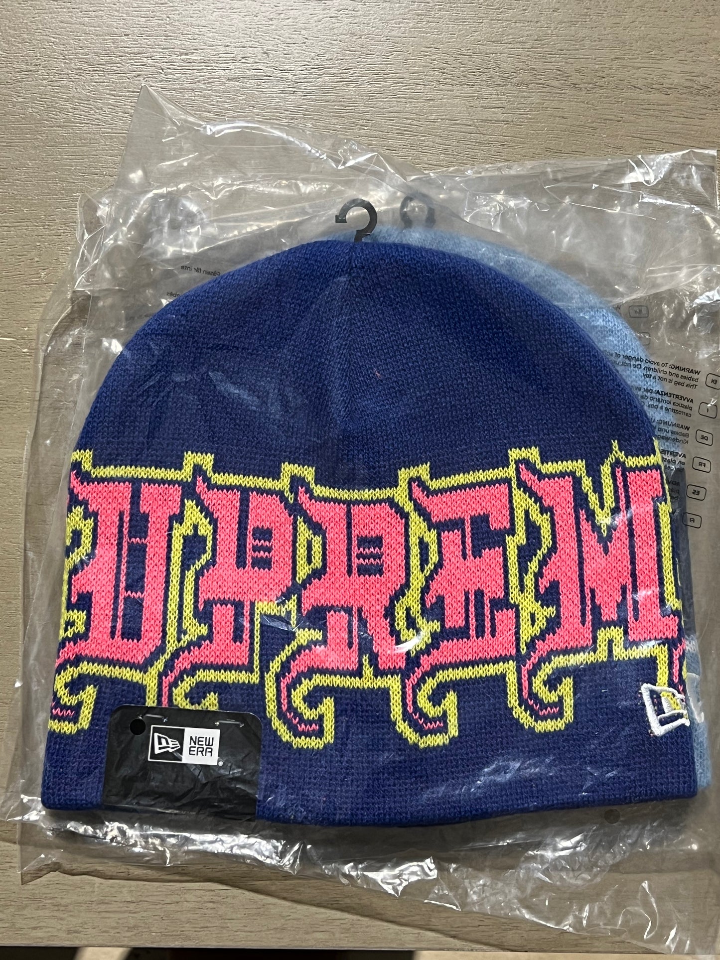 Supreme New Era Outline Beanie Multi-color.