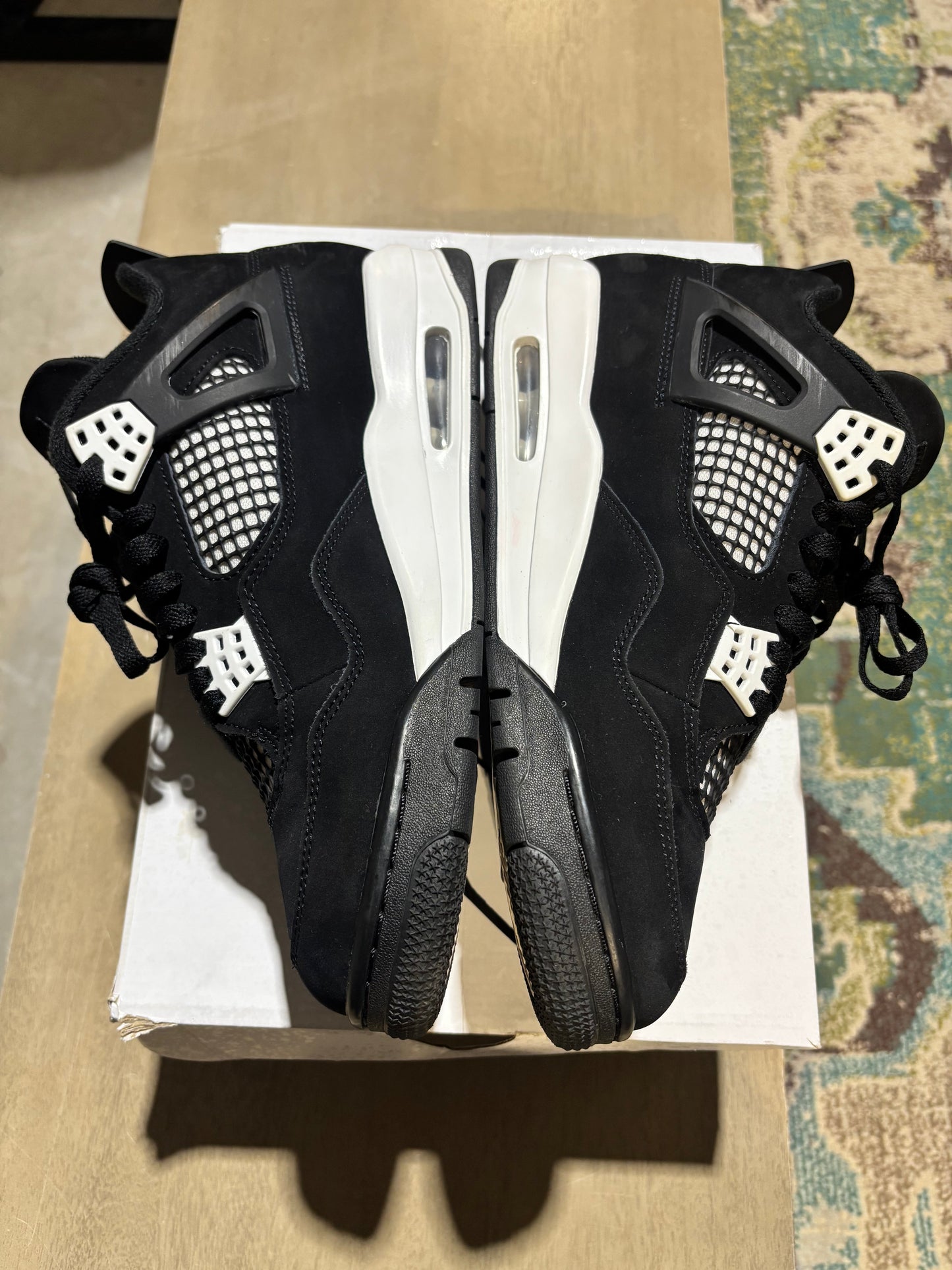Jordan 4 White Thunder Used Sz 10