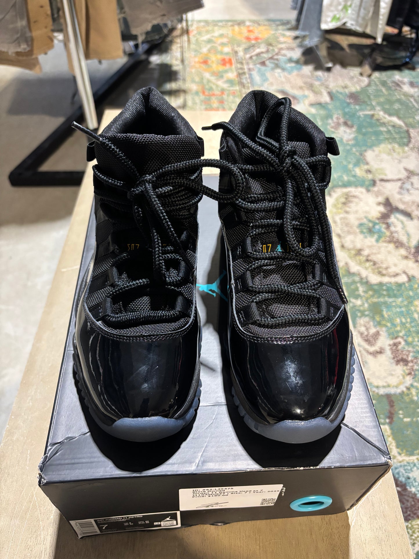 Jordan 11 Gamma Used sz 7