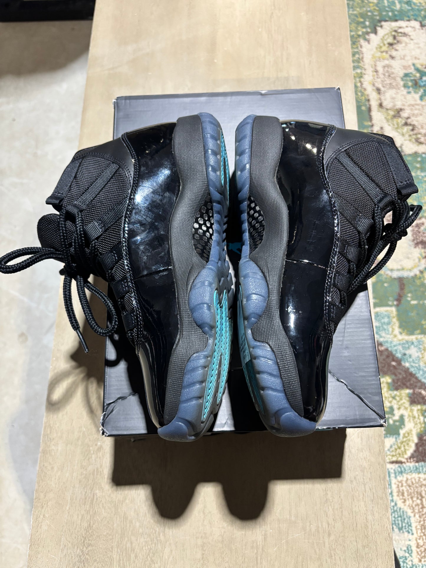 Jordan 11 Gamma Used sz 7