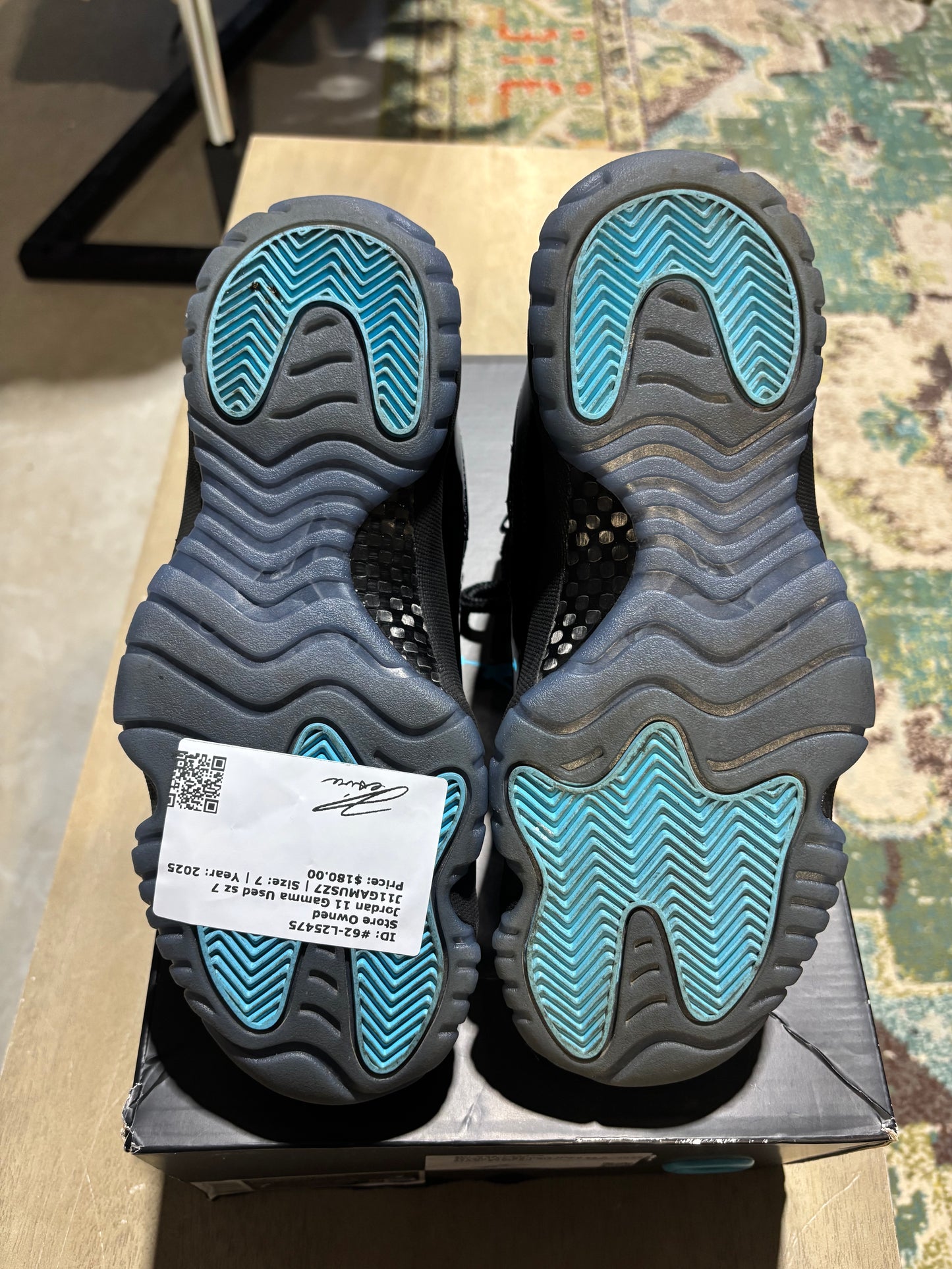 Jordan 11 Gamma Used sz 7