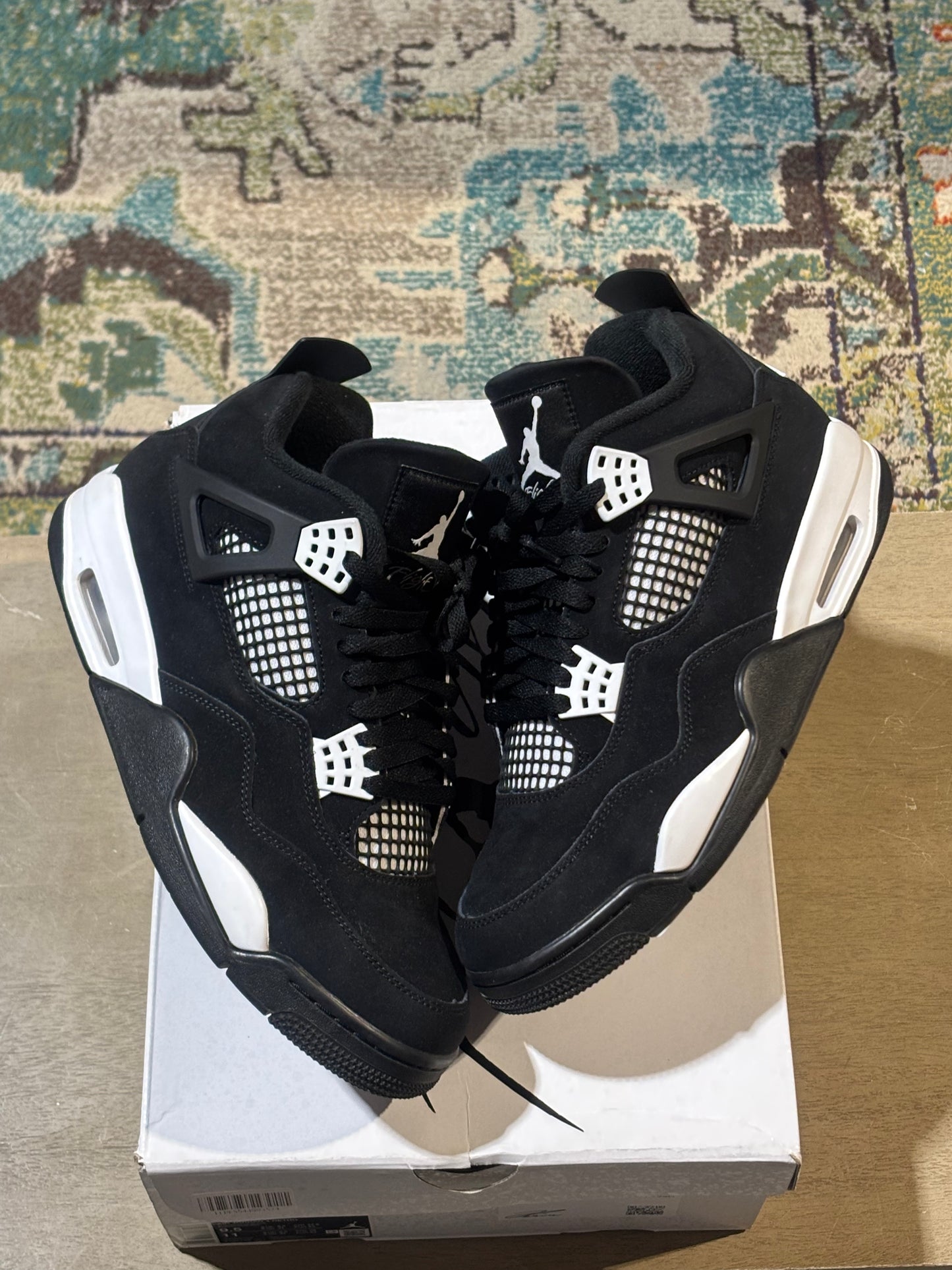 Jordan 4 White Thunder Used Sz 9.5