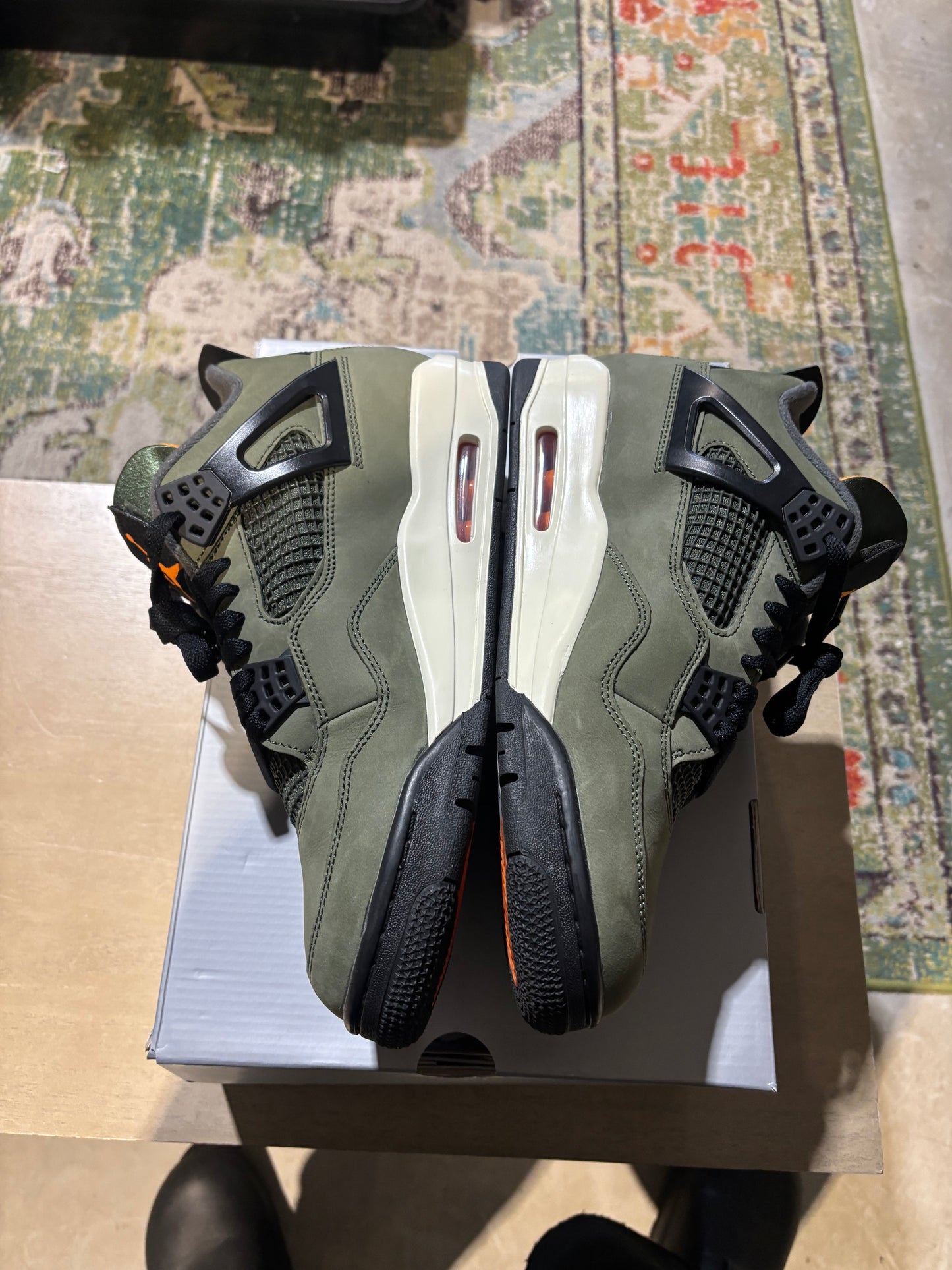 Jordan 4 Undefeated Used Sz 10