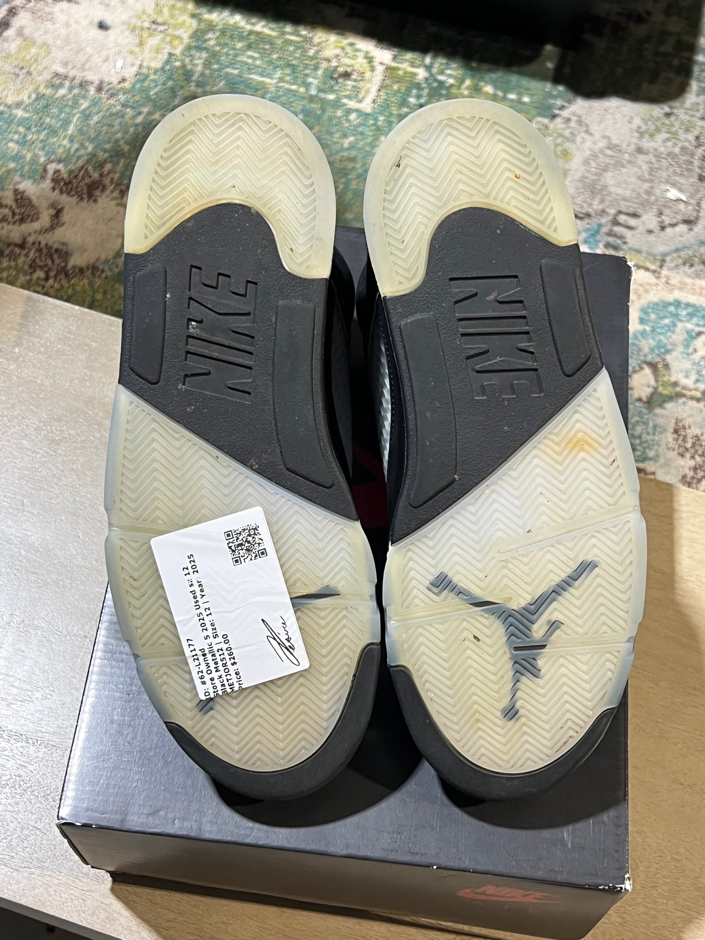 Black Metallic 5 2025 Used sz 12