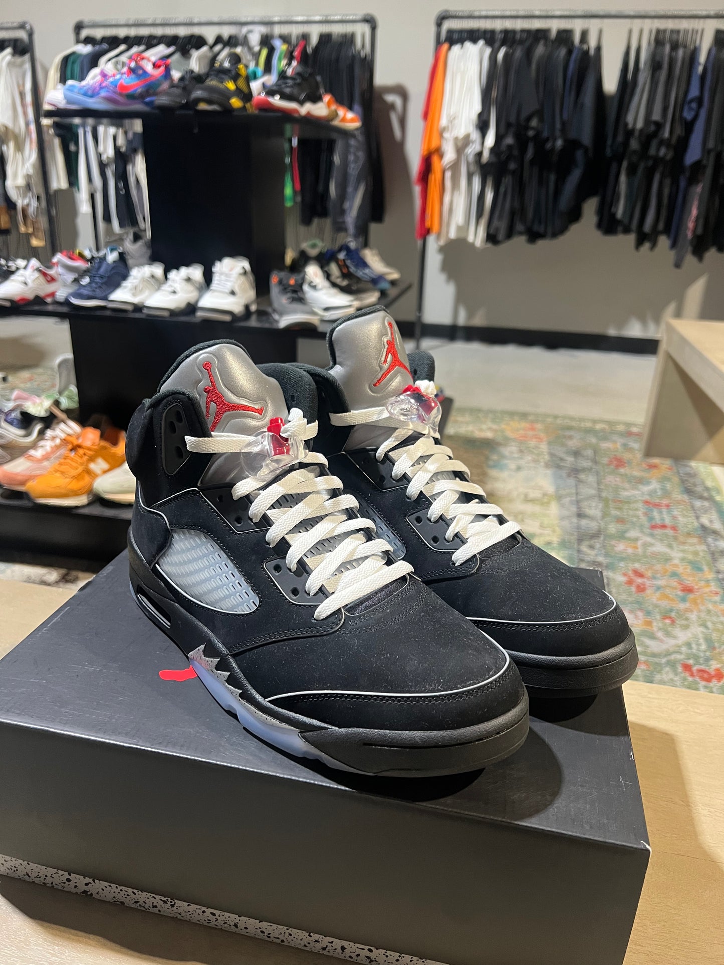 Jordan 5 Black Metallic 2025 Used Sz 12 (2)