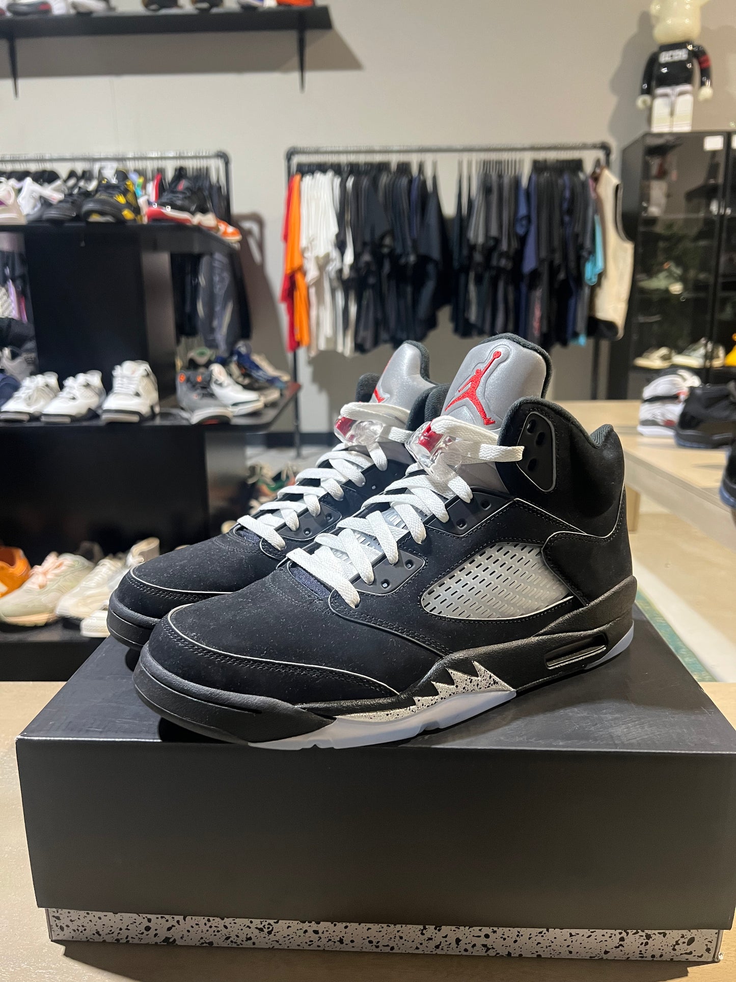 Jordan 5 Black Metallic 2025 Used Sz 12 (2)