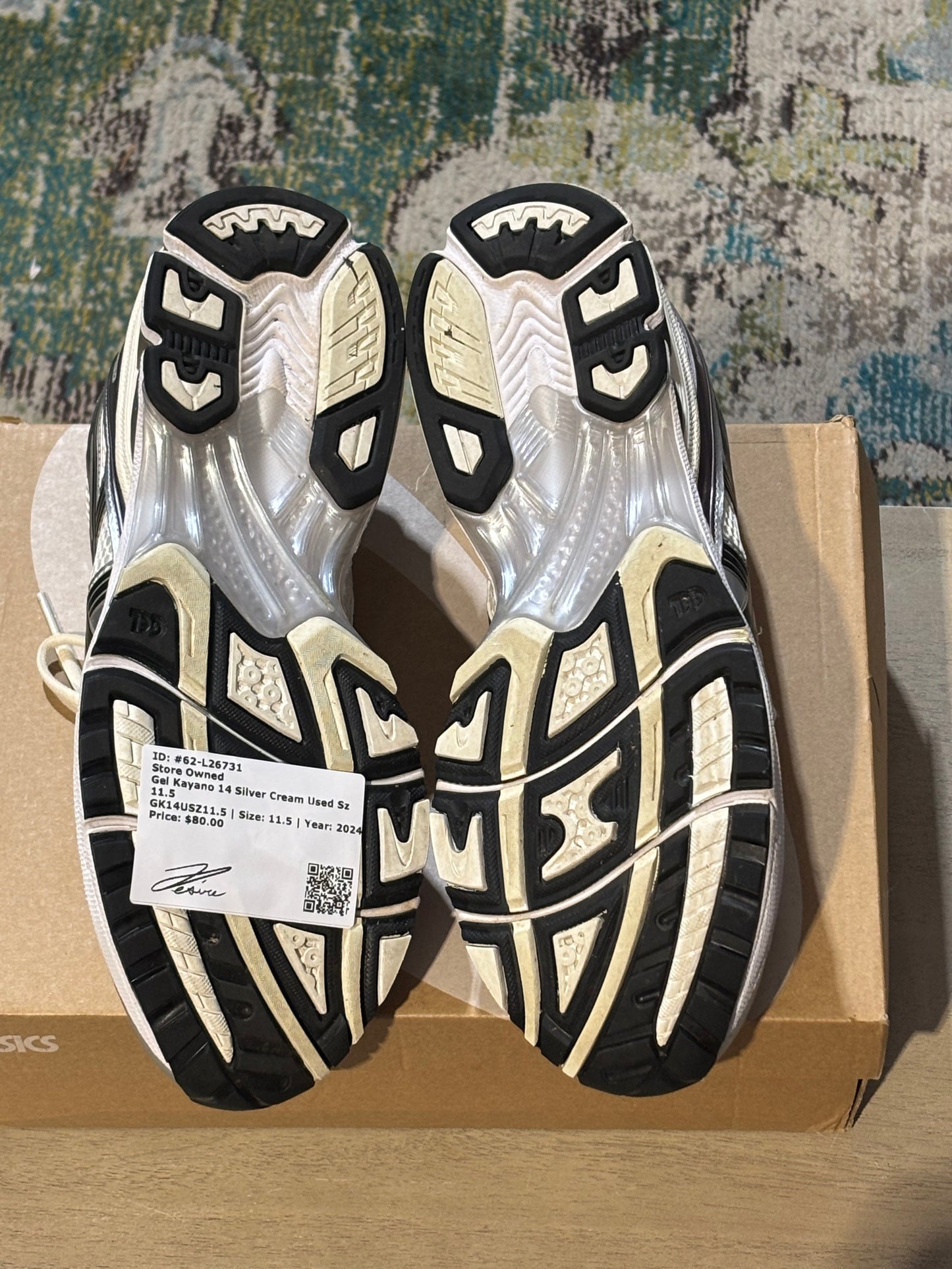 Gel Kayano 14 Silver Cream Used Sz 11.5