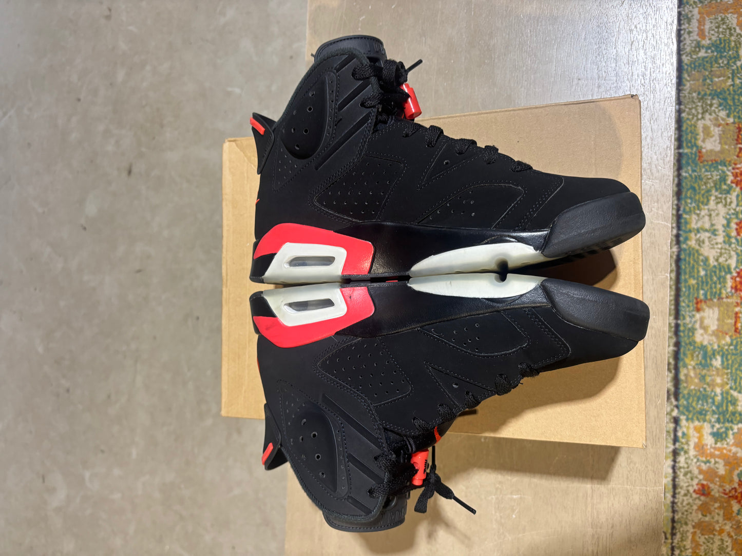 Jordan 6 salesmen used sz 8.5